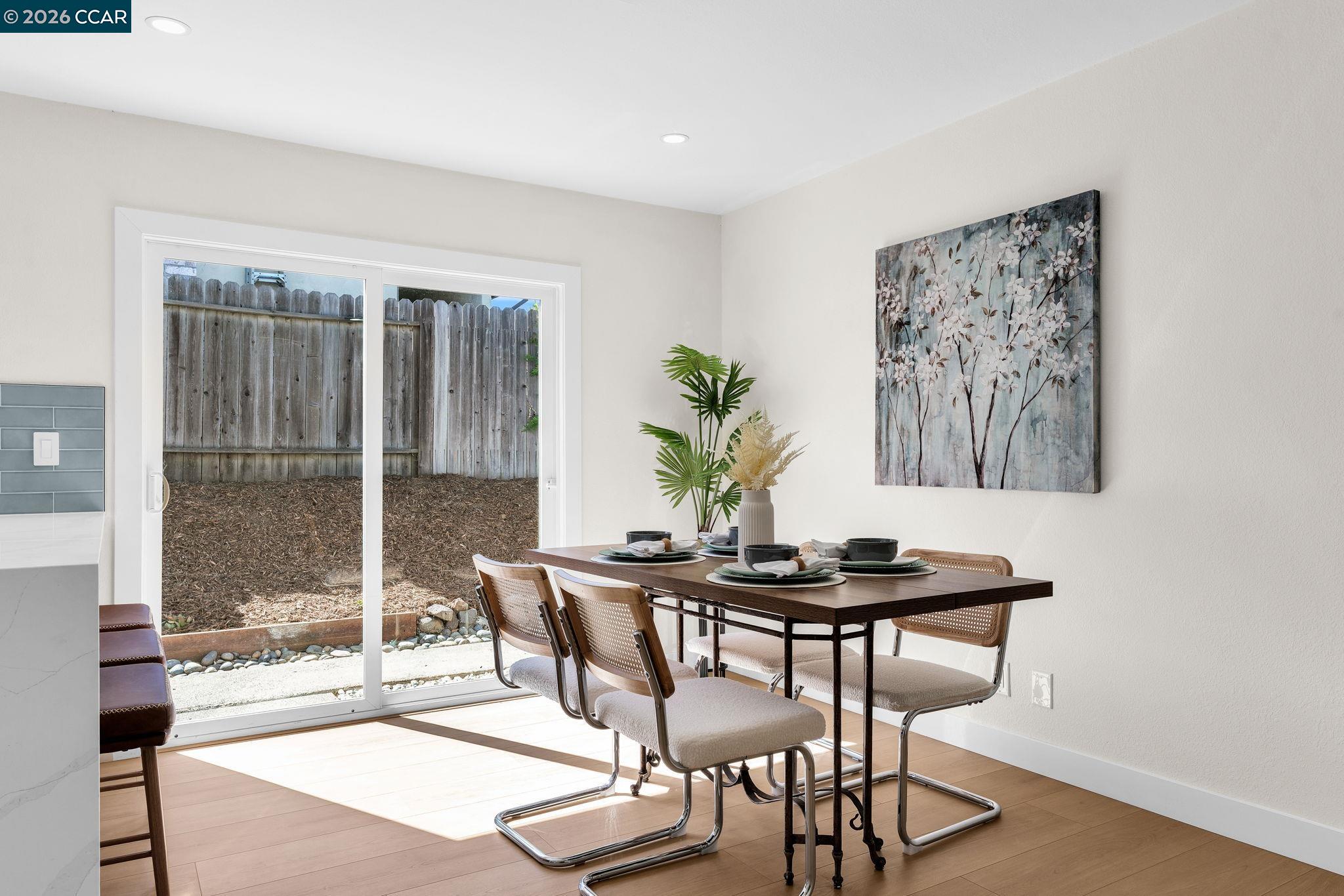 Detail Gallery Image 23 of 47 For 212 Panorama Dr, Benicia,  CA 94510 - 4 Beds | 2 Baths