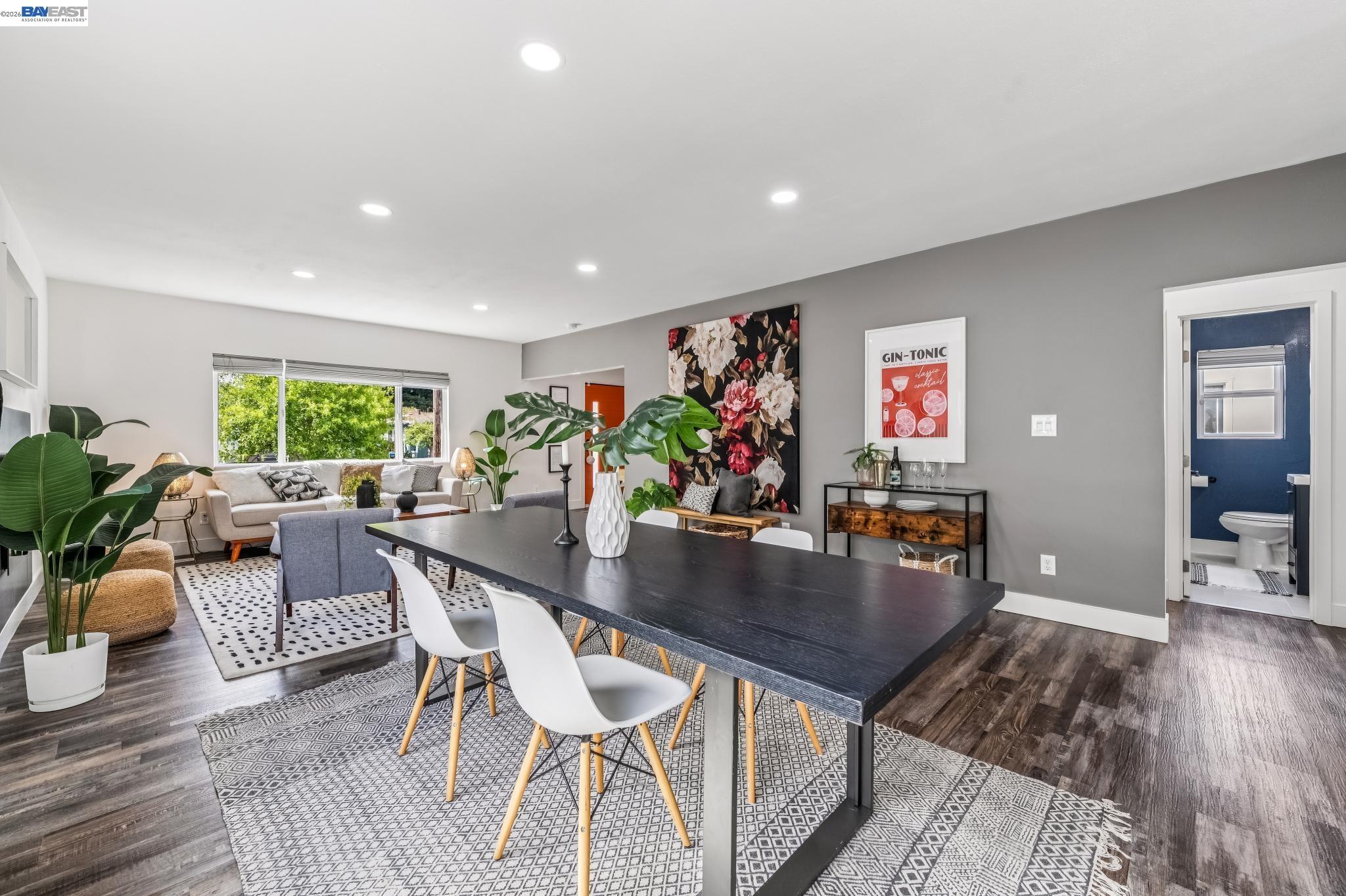 Detail Gallery Image 15 of 49 For 1539 Blake Street, Berkeley,  CA 94703 - 2 Beds | 1 Baths