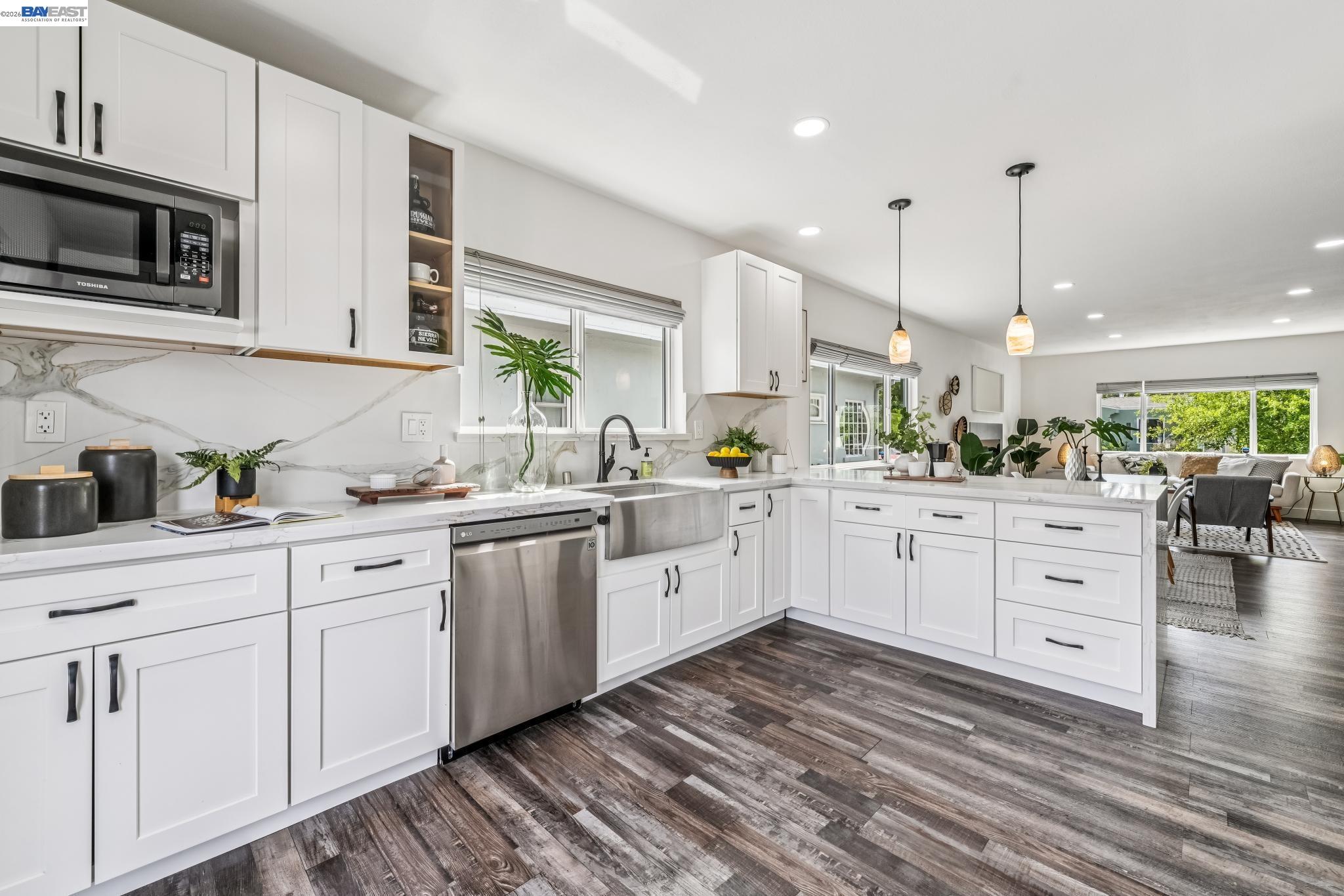 Detail Gallery Image 21 of 49 For 1539 Blake Street, Berkeley,  CA 94703 - 2 Beds | 1 Baths