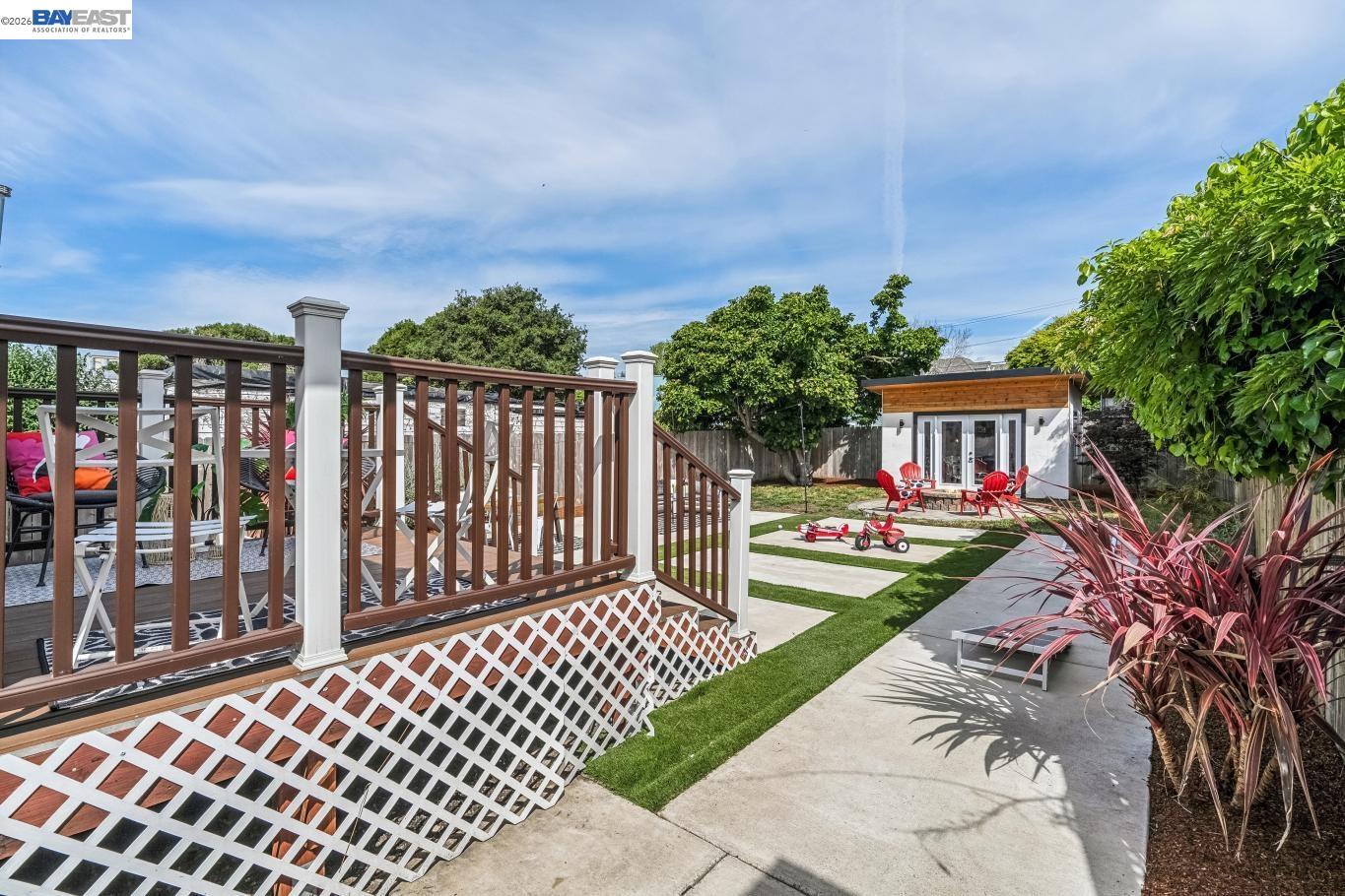 Detail Gallery Image 26 of 49 For 1539 Blake Street, Berkeley,  CA 94703 - 2 Beds | 1 Baths