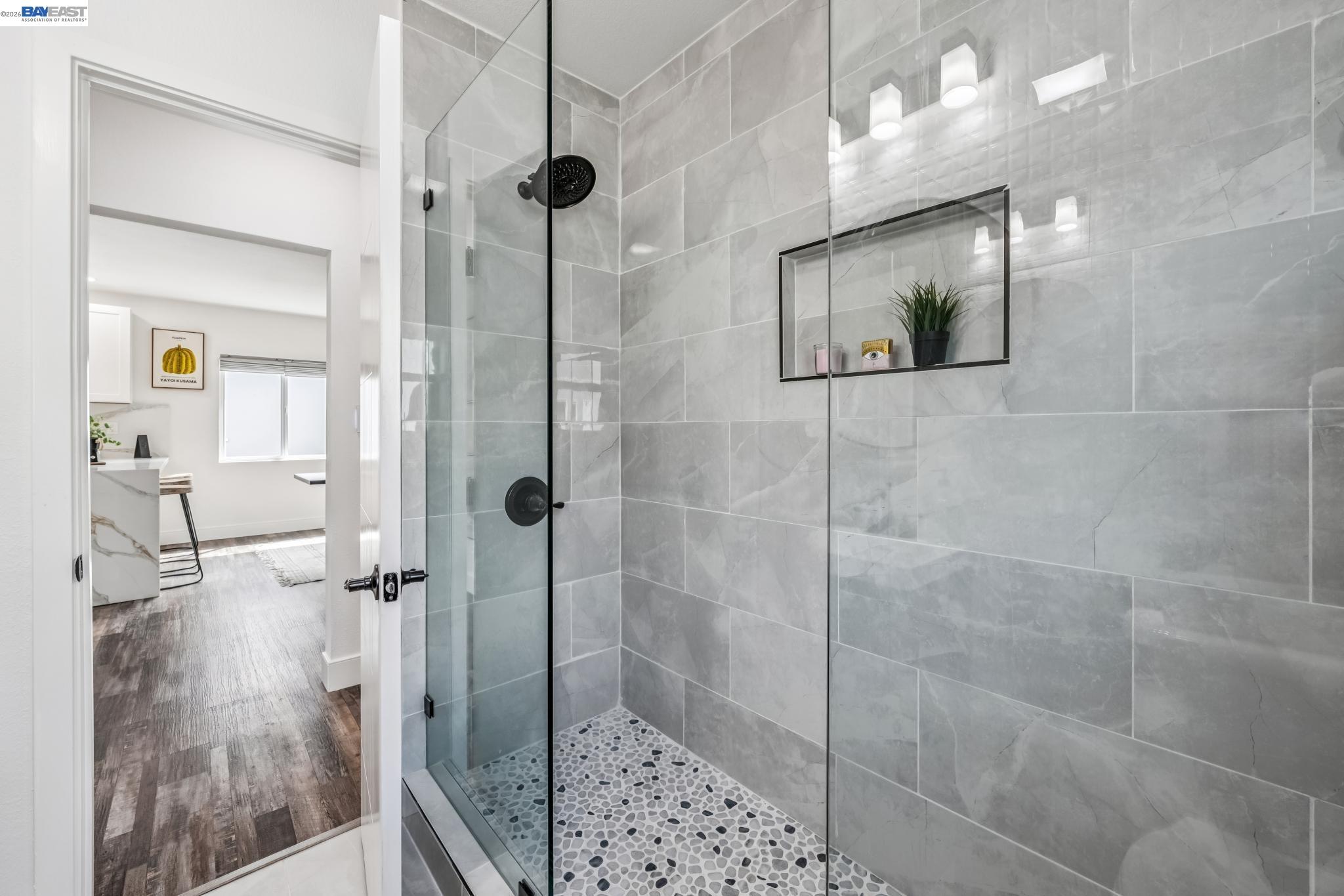 Detail Gallery Image 31 of 49 For 1539 Blake Street, Berkeley,  CA 94703 - 2 Beds | 1 Baths