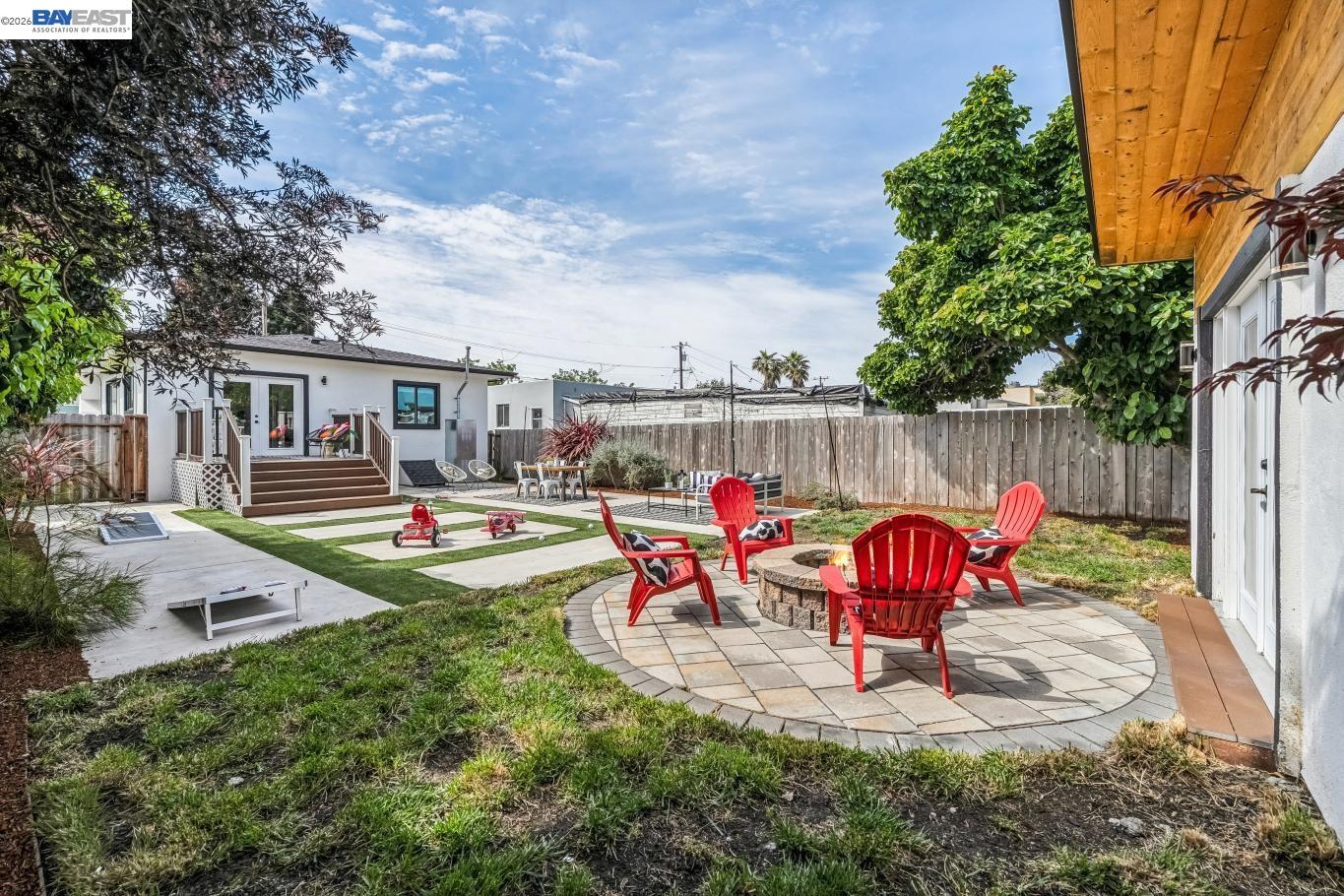 Detail Gallery Image 39 of 49 For 1539 Blake Street, Berkeley,  CA 94703 - 2 Beds | 1 Baths