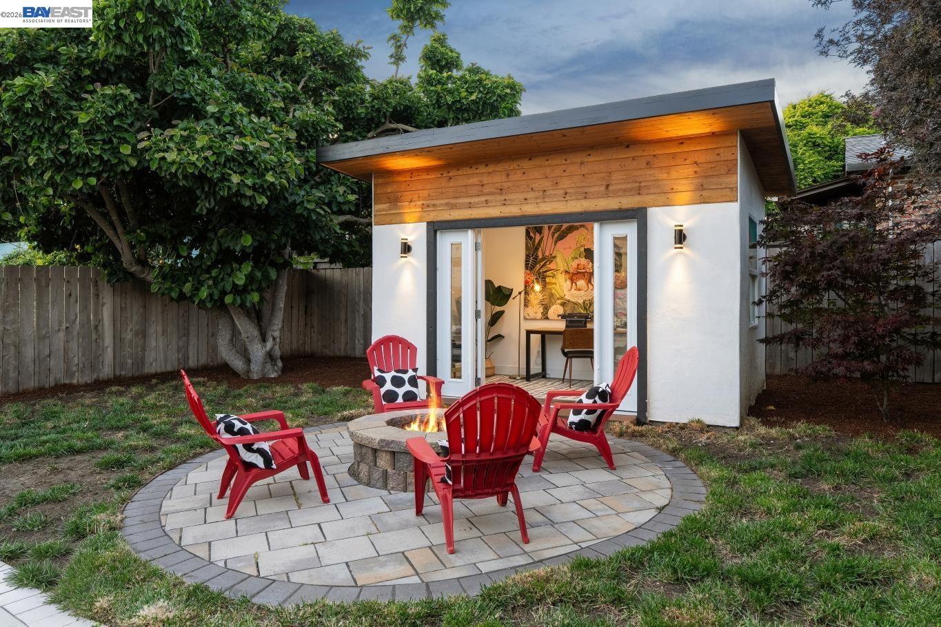 Detail Gallery Image 40 of 49 For 1539 Blake Street, Berkeley,  CA 94703 - 2 Beds | 1 Baths