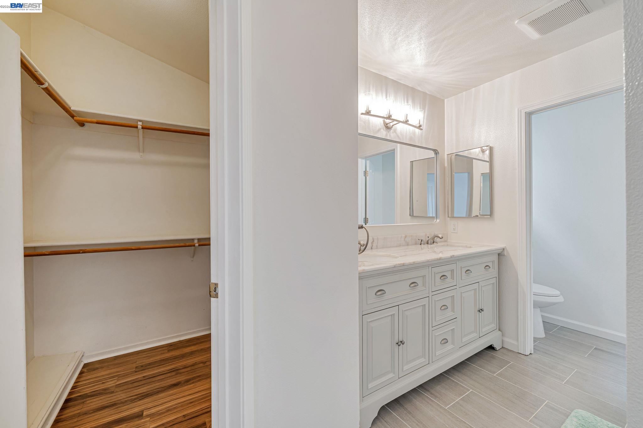 Photo #23: 41131885 Listing: Photo #23