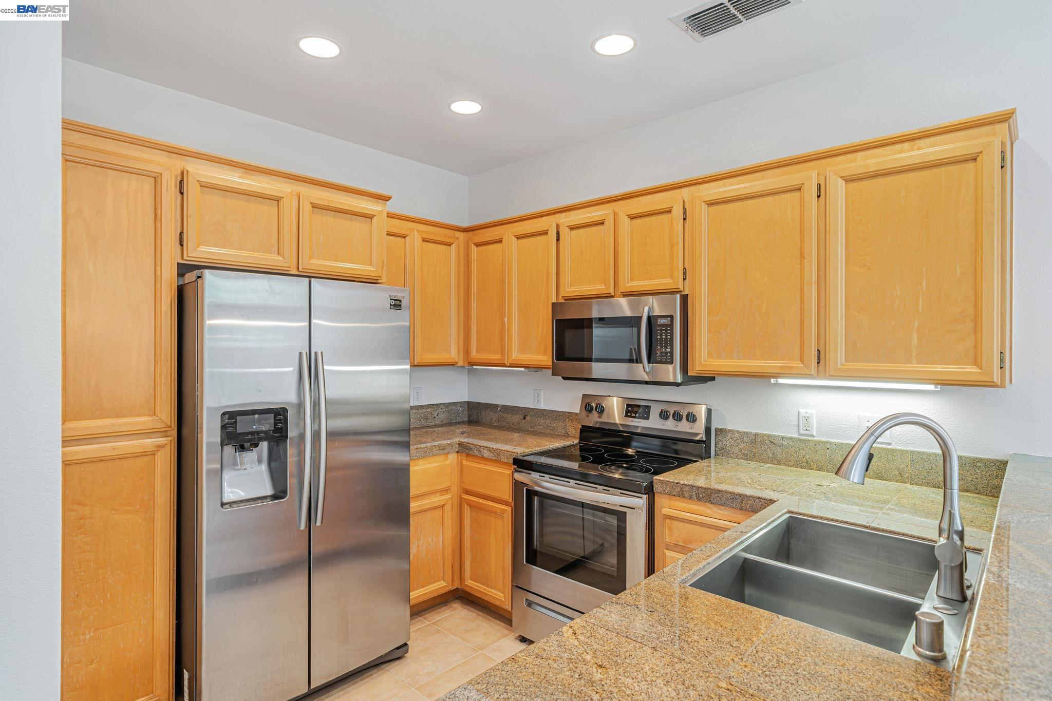 Photo #7: 41131885 Listing: Photo #7