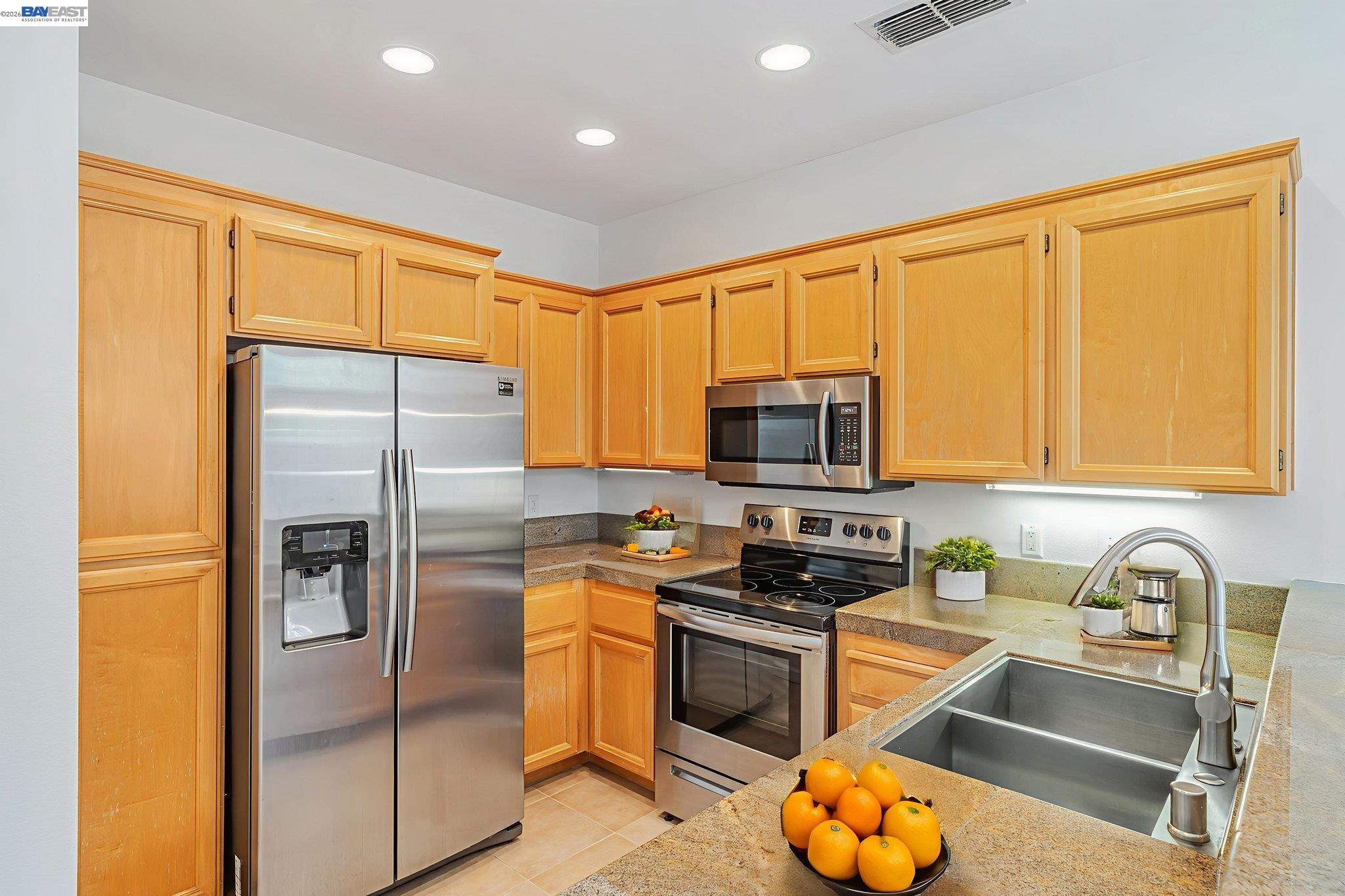 Photo #8: 41131885 Listing: Photo #8