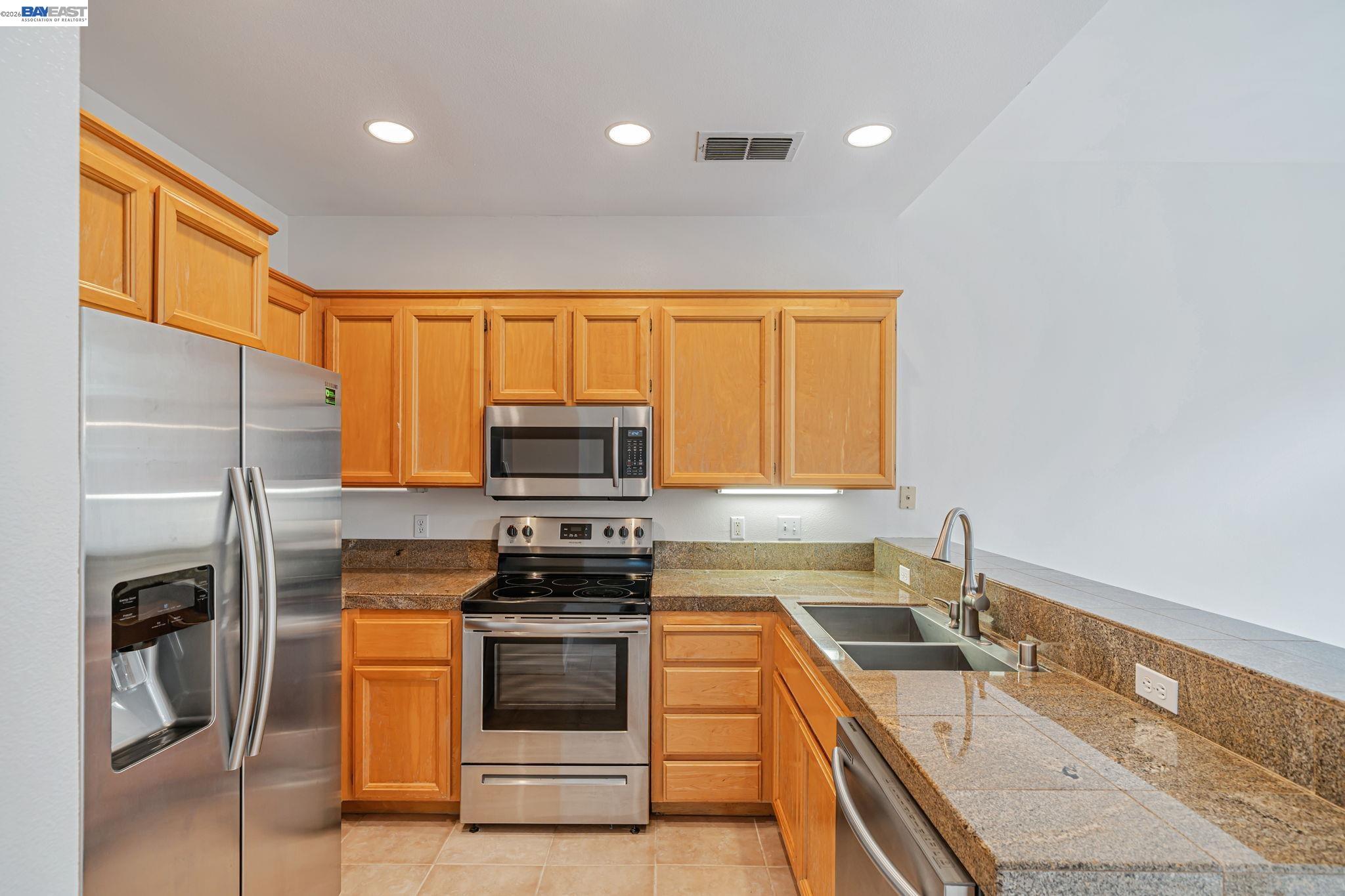 Photo #9: 41131885 Listing: Photo #9