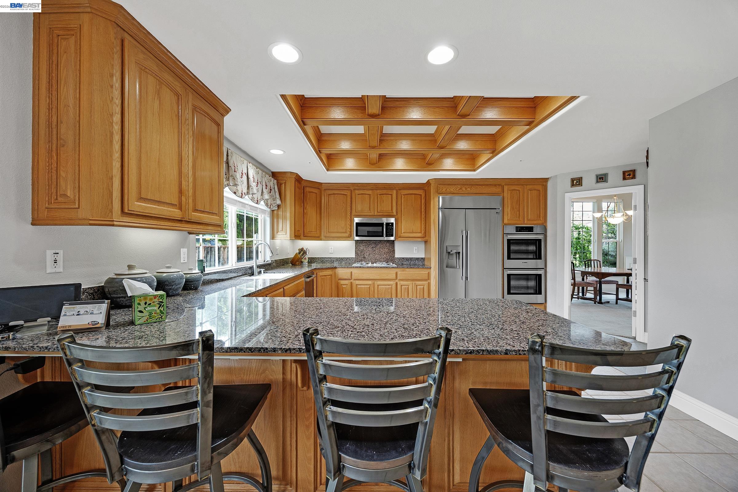 Detail Gallery Image 12 of 44 For 1680 Sorrento Pl, Livermore,  CA 94550 - 5 Beds | 3/1 Baths