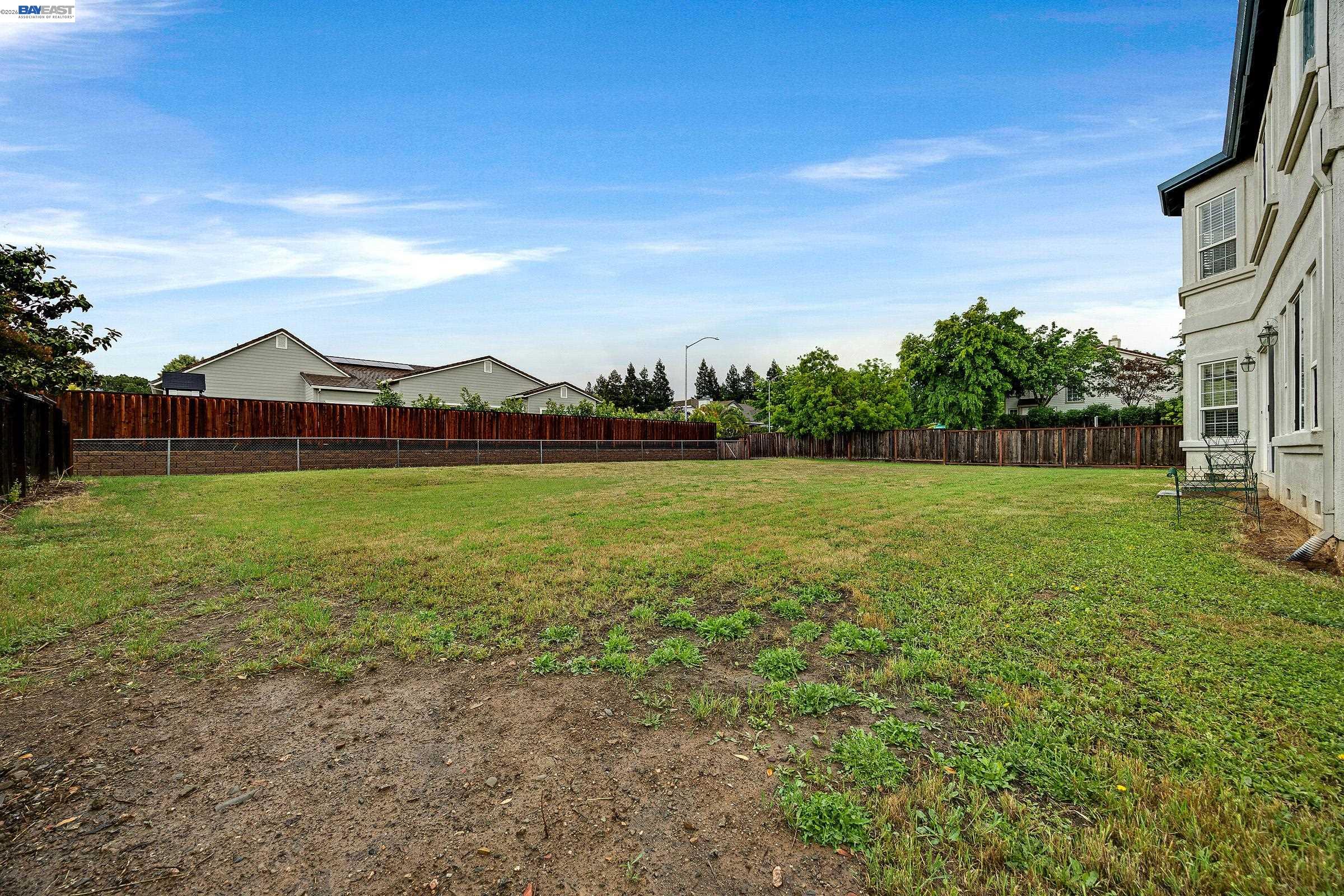 Detail Gallery Image 41 of 44 For 1680 Sorrento Pl, Livermore,  CA 94550 - 5 Beds | 3/1 Baths