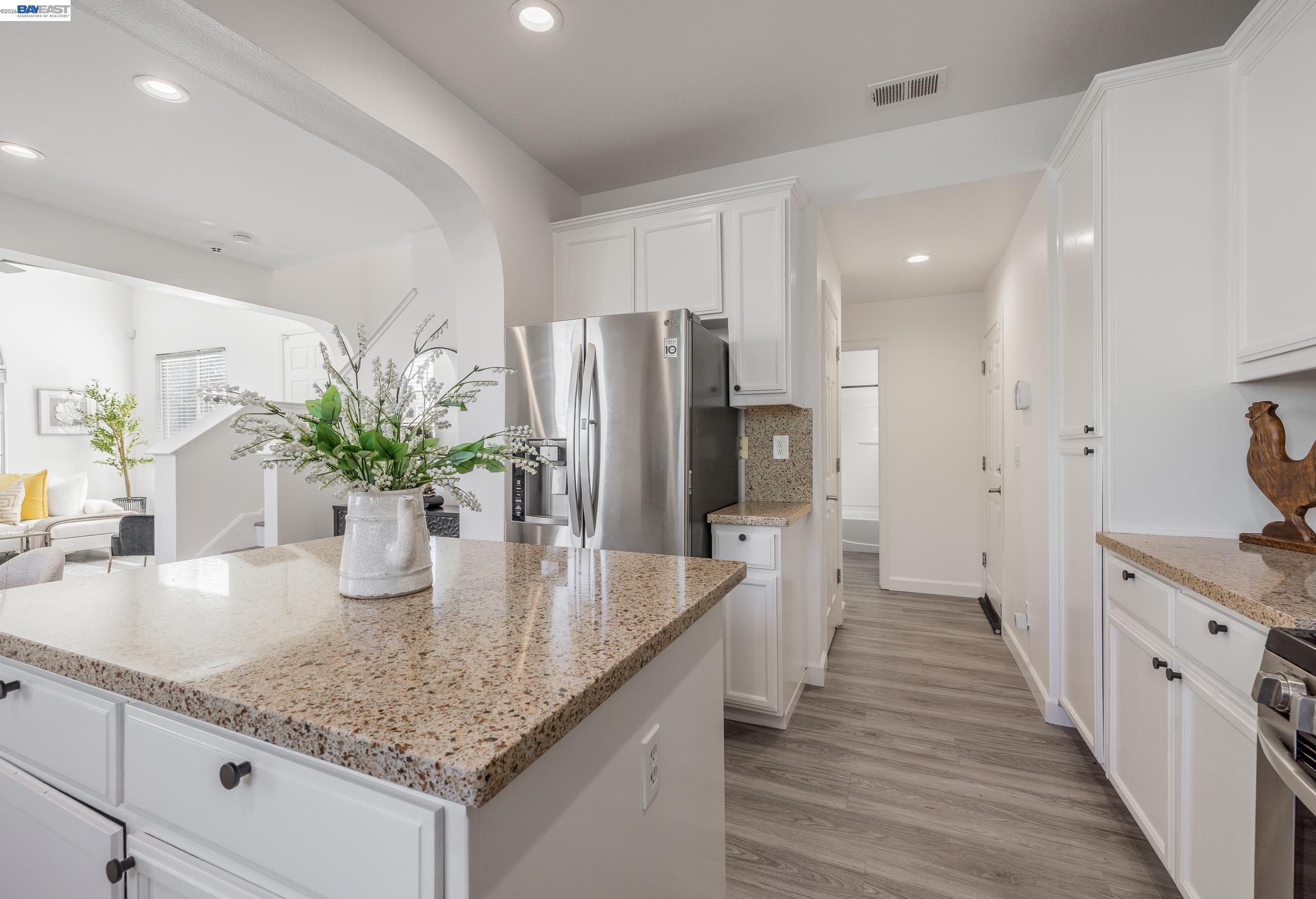 Photo #11: 41131891 Listing: Photo #11