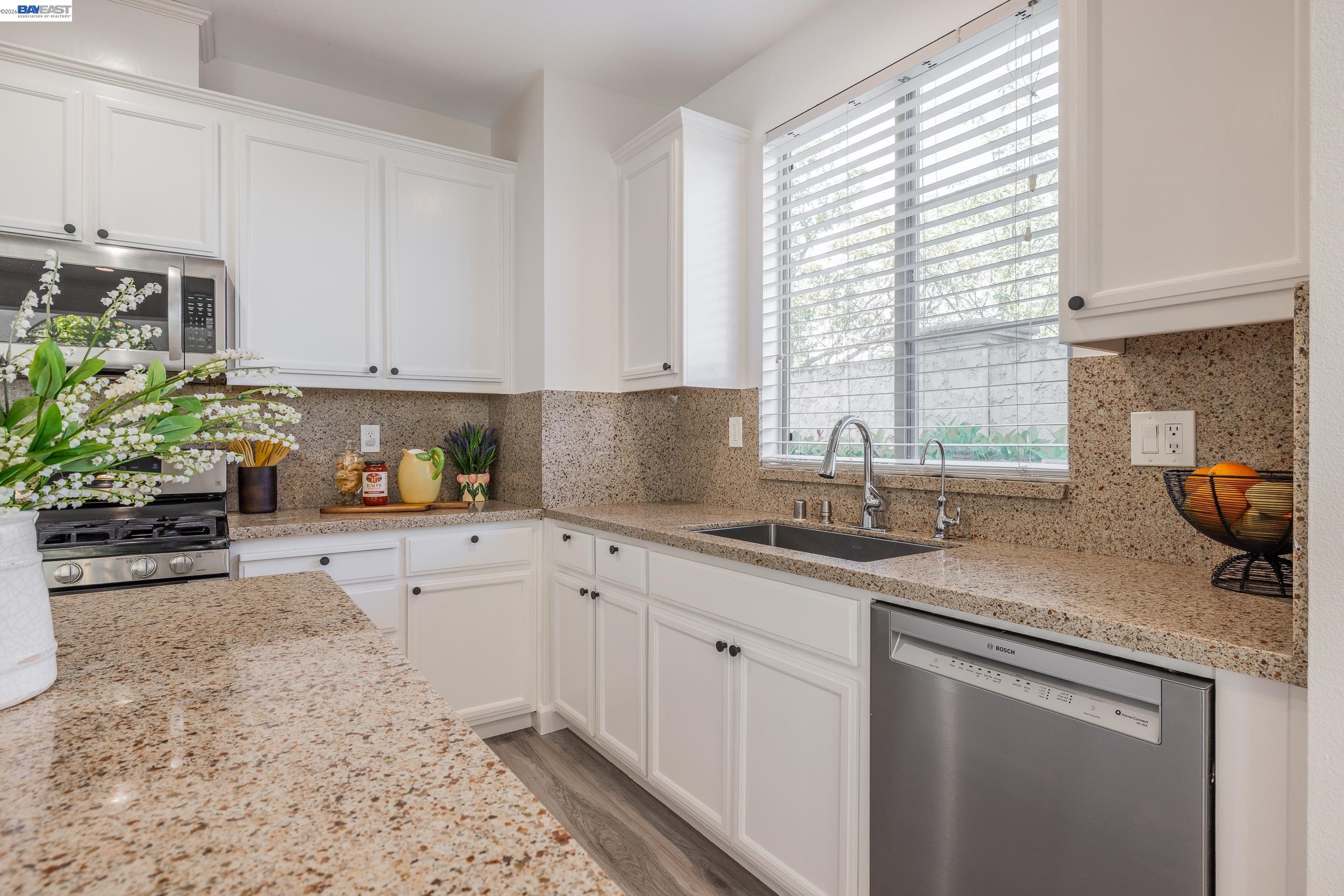 Photo #12: 41131891 Listing: Photo #12