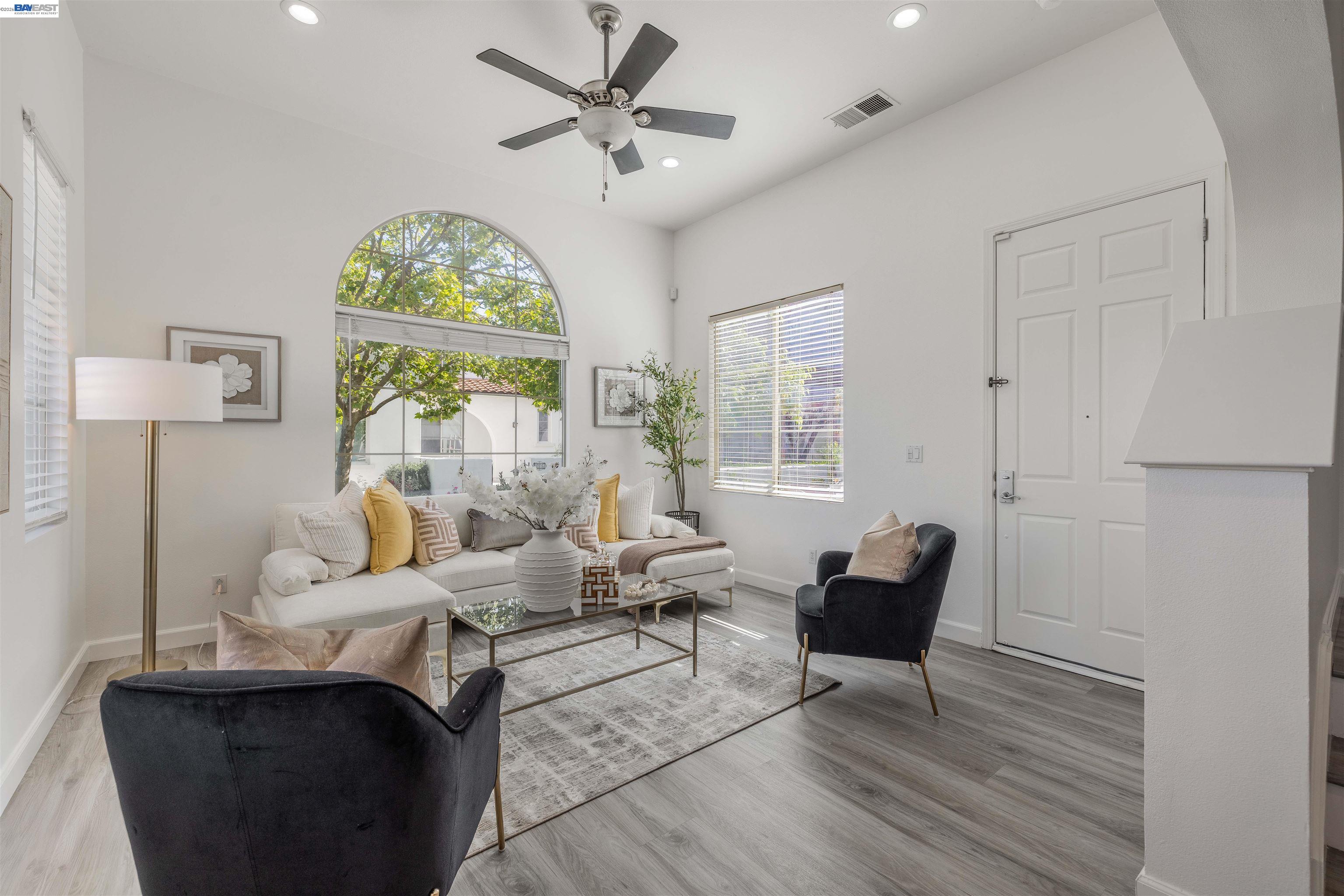 Photo #6: 41131891 Listing: Photo #6