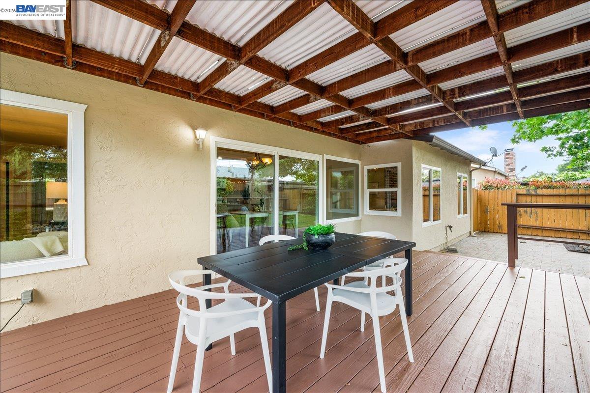 Detail Gallery Image 34 of 40 For 409 Alameda Dr, Livermore,  CA 94551 - 4 Beds | 2 Baths