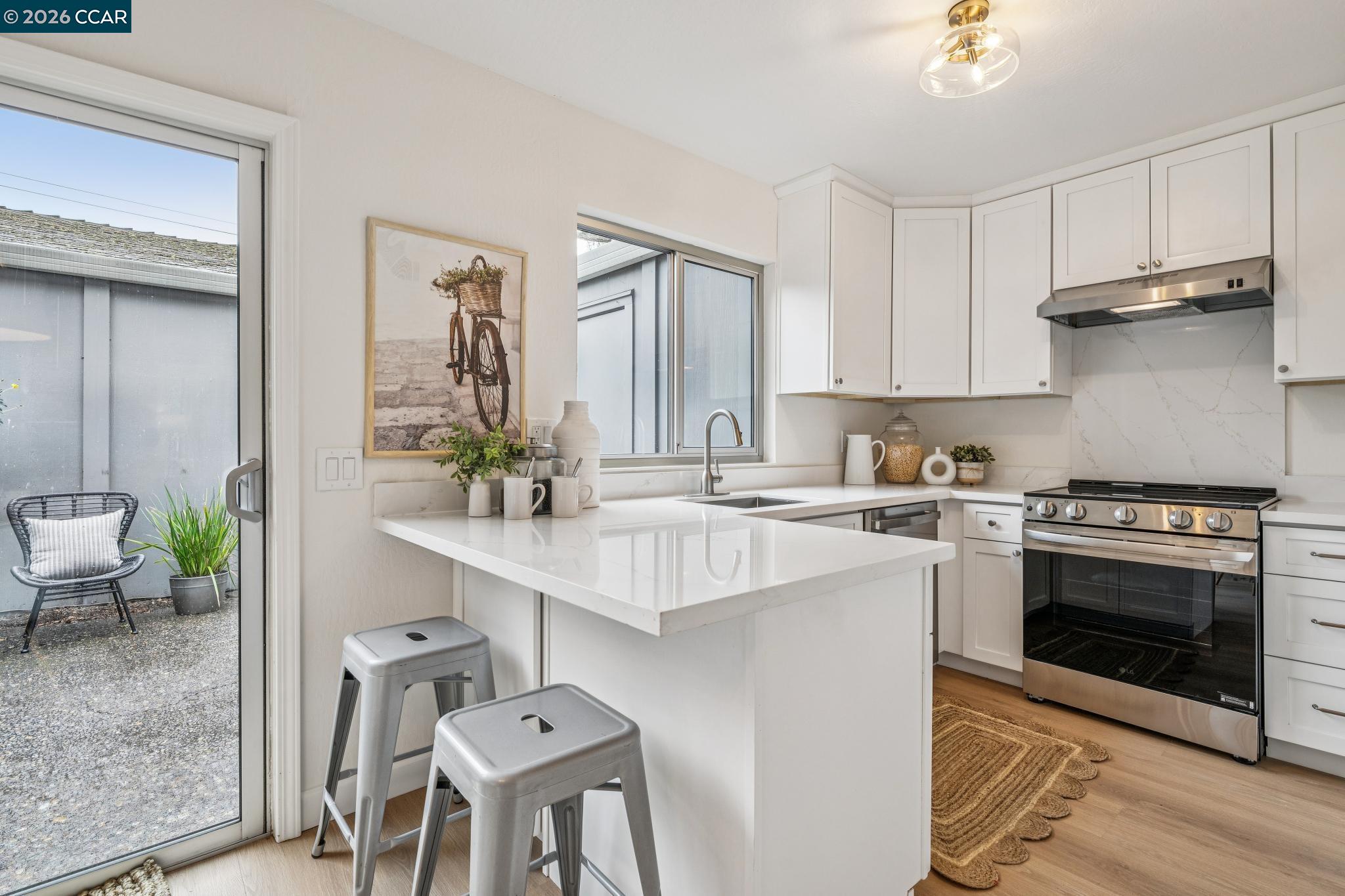 Photo #12: 41131897 Listing: Photo #12