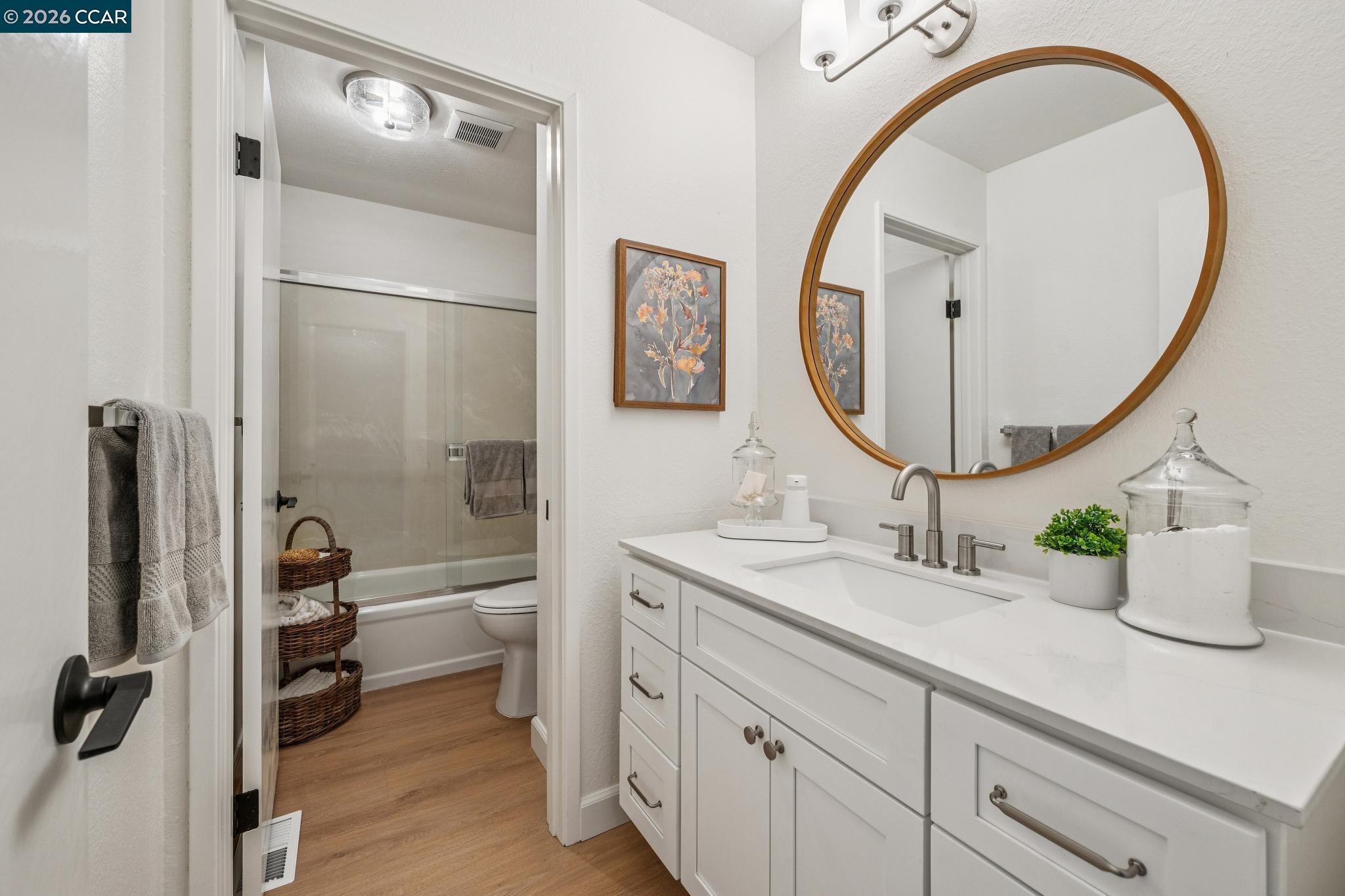 Photo #22: 41131897 Listing: Photo #22