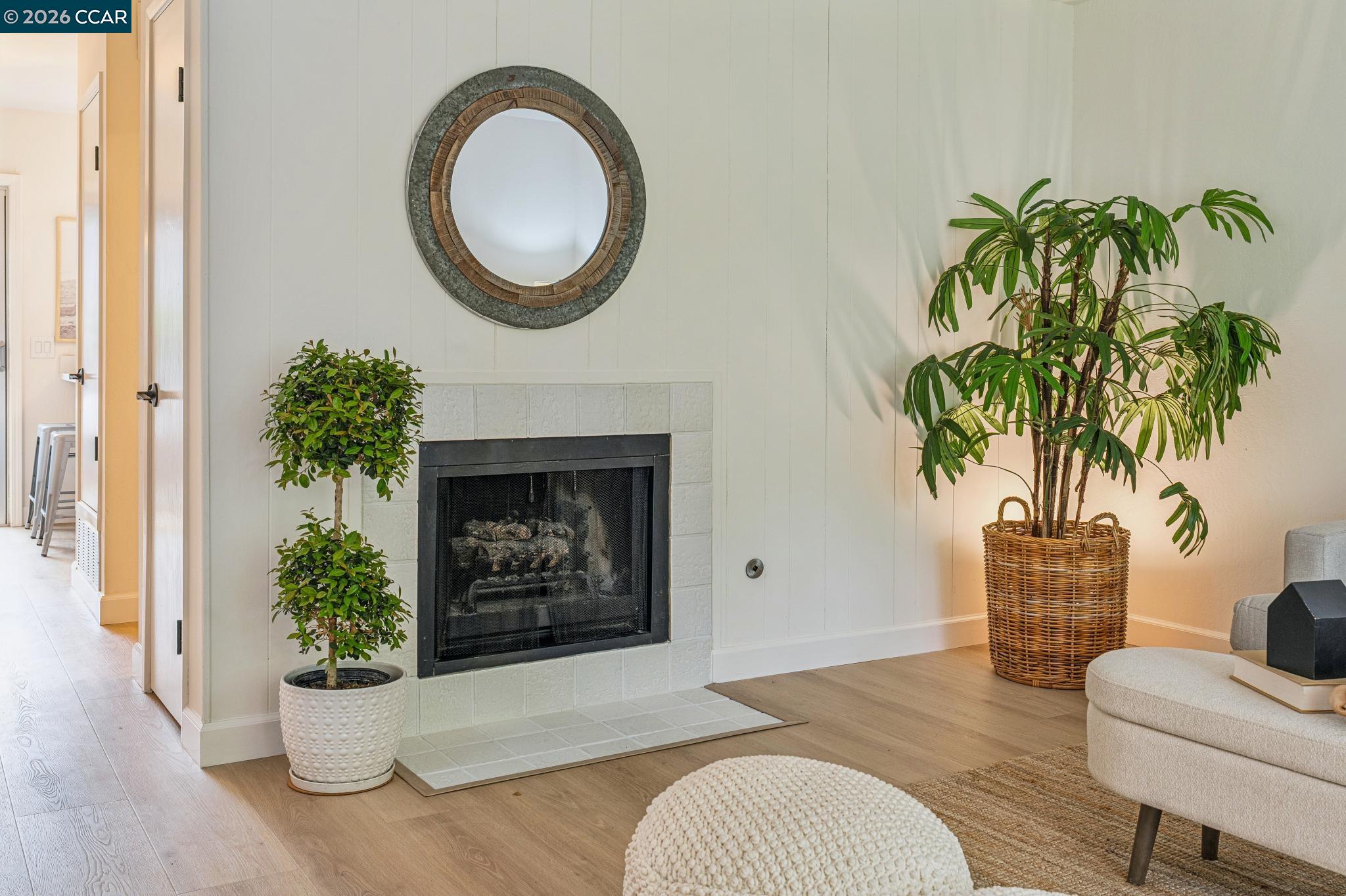 Photo #4: 41131897 Listing: Photo #4