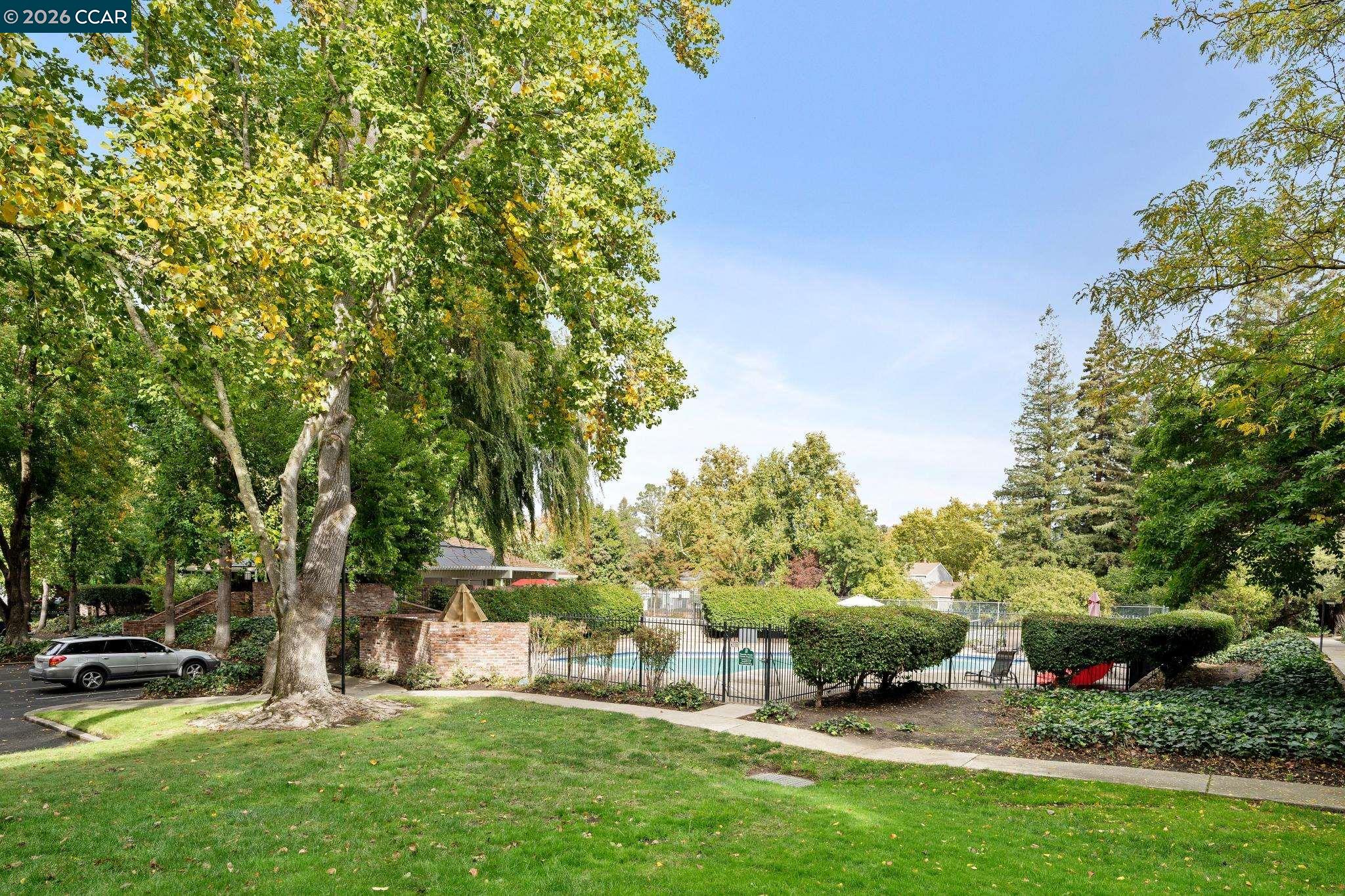 Photo #40: 41131897 Listing: Photo #40