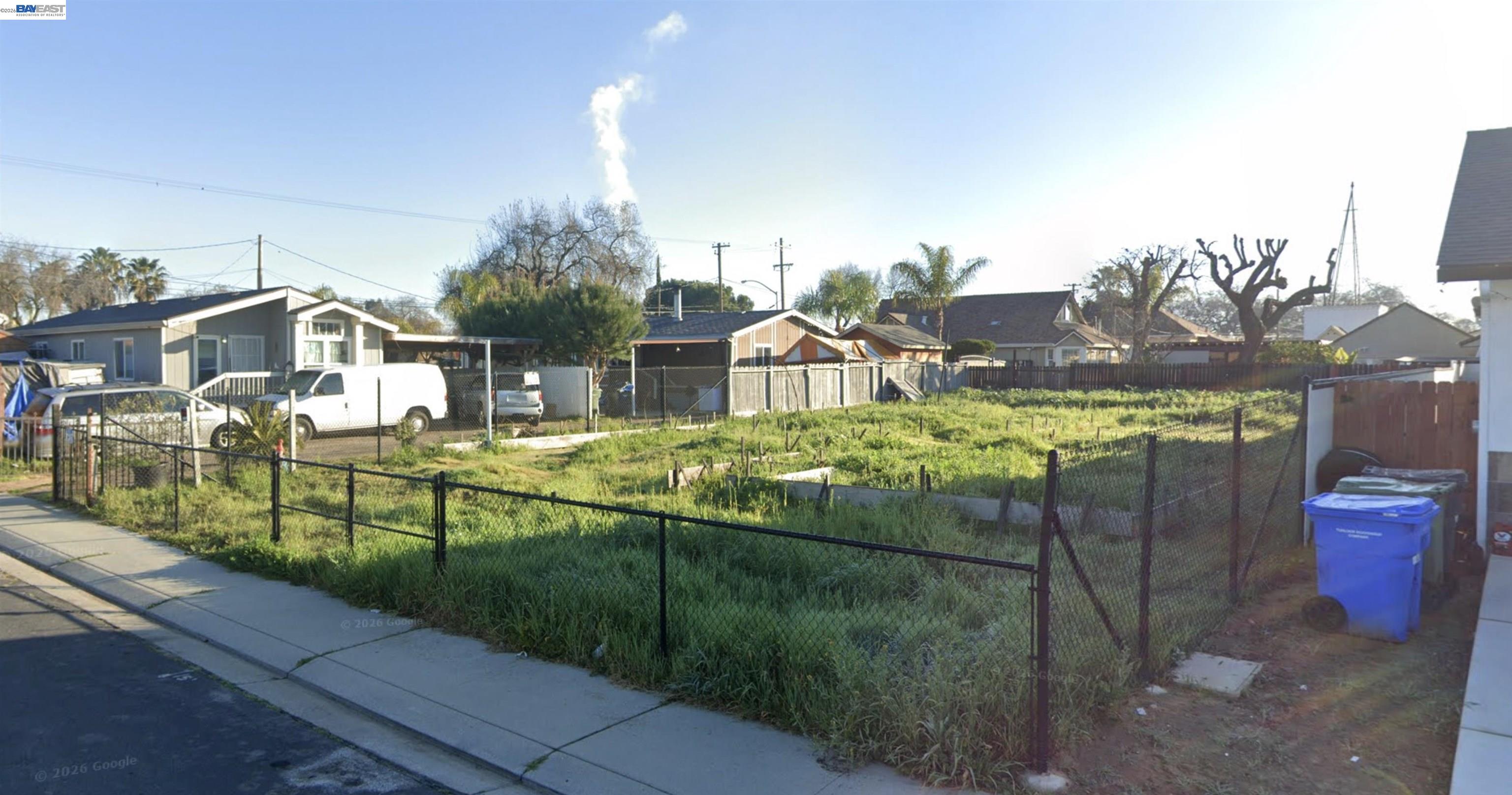 Detail Gallery Image 8 of 11 For 410 Montague Ct, Modesto,  CA 95351 - – Beds | – Baths