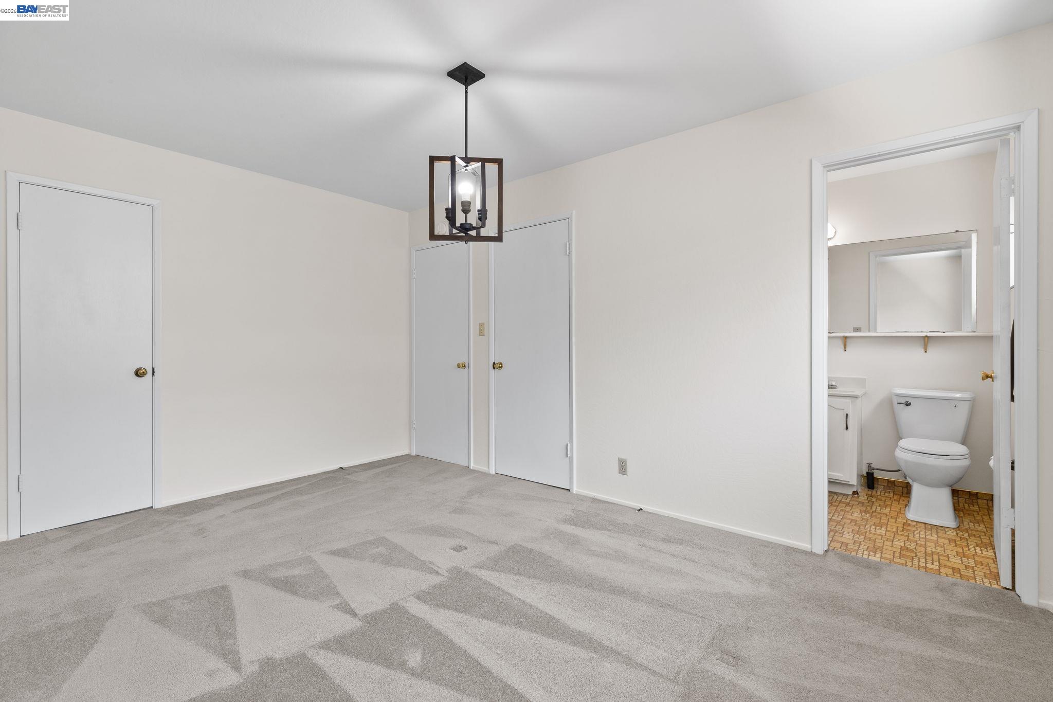 Detail Gallery Image 18 of 46 For 40272 Davis St, Fremont,  CA 94538 - 4 Beds | 2/1 Baths