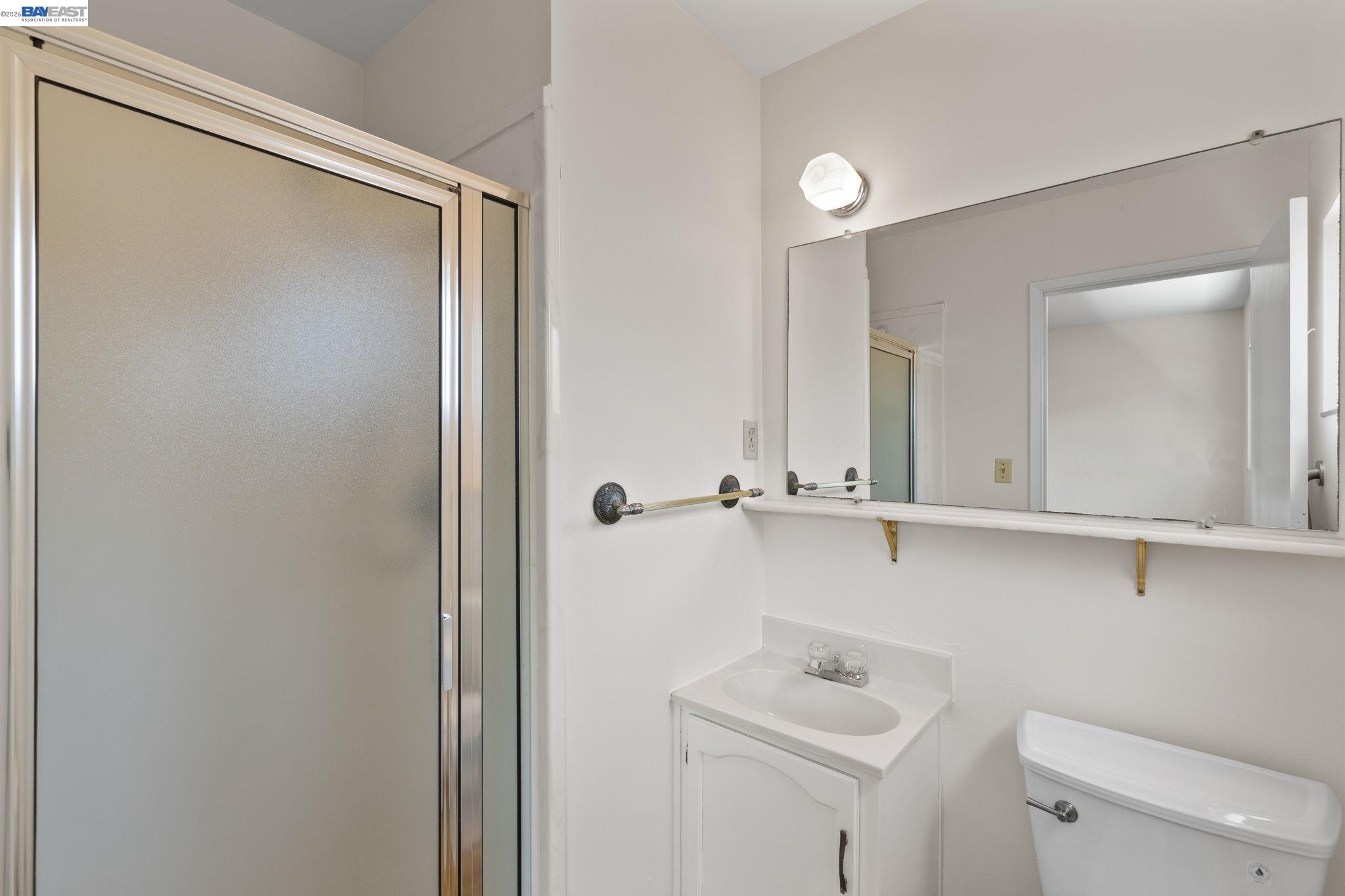 Detail Gallery Image 20 of 46 For 40272 Davis St, Fremont,  CA 94538 - 4 Beds | 2/1 Baths