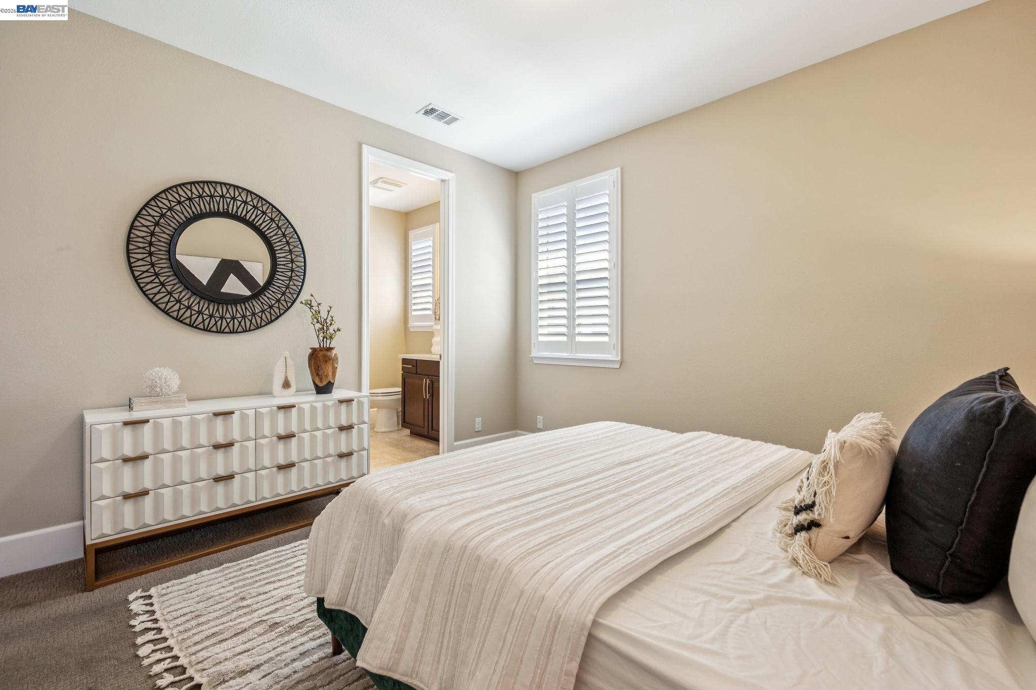 Detail Gallery Image 39 of 60 For 66 Adair Way, Hayward,  CA 94542 - 5 Beds | 5/1 Baths