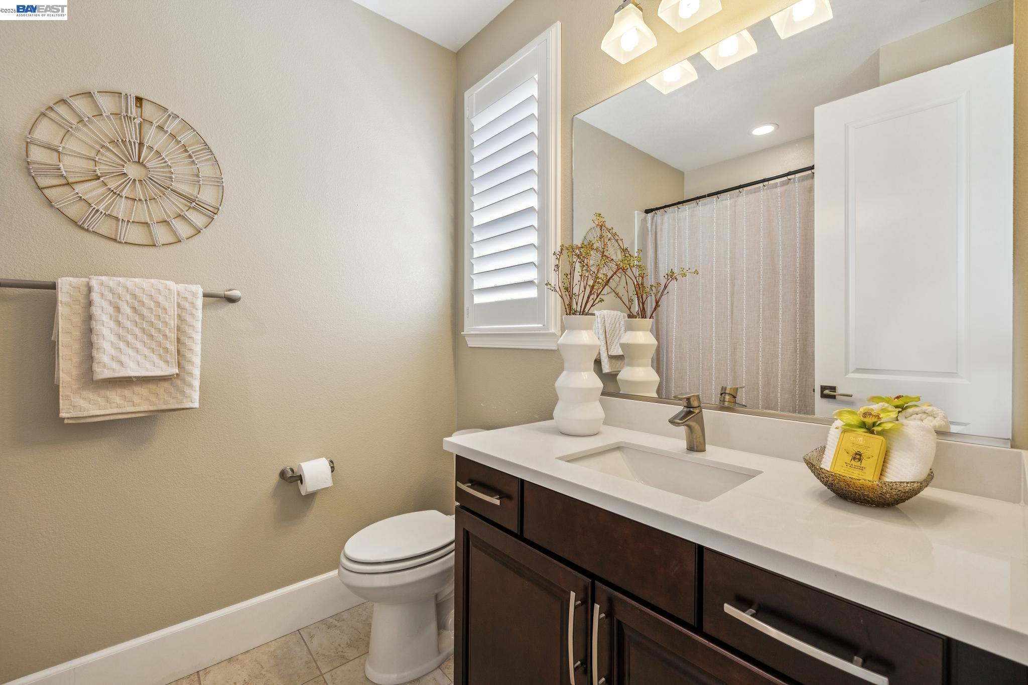 Detail Gallery Image 40 of 60 For 66 Adair Way, Hayward,  CA 94542 - 5 Beds | 5/1 Baths