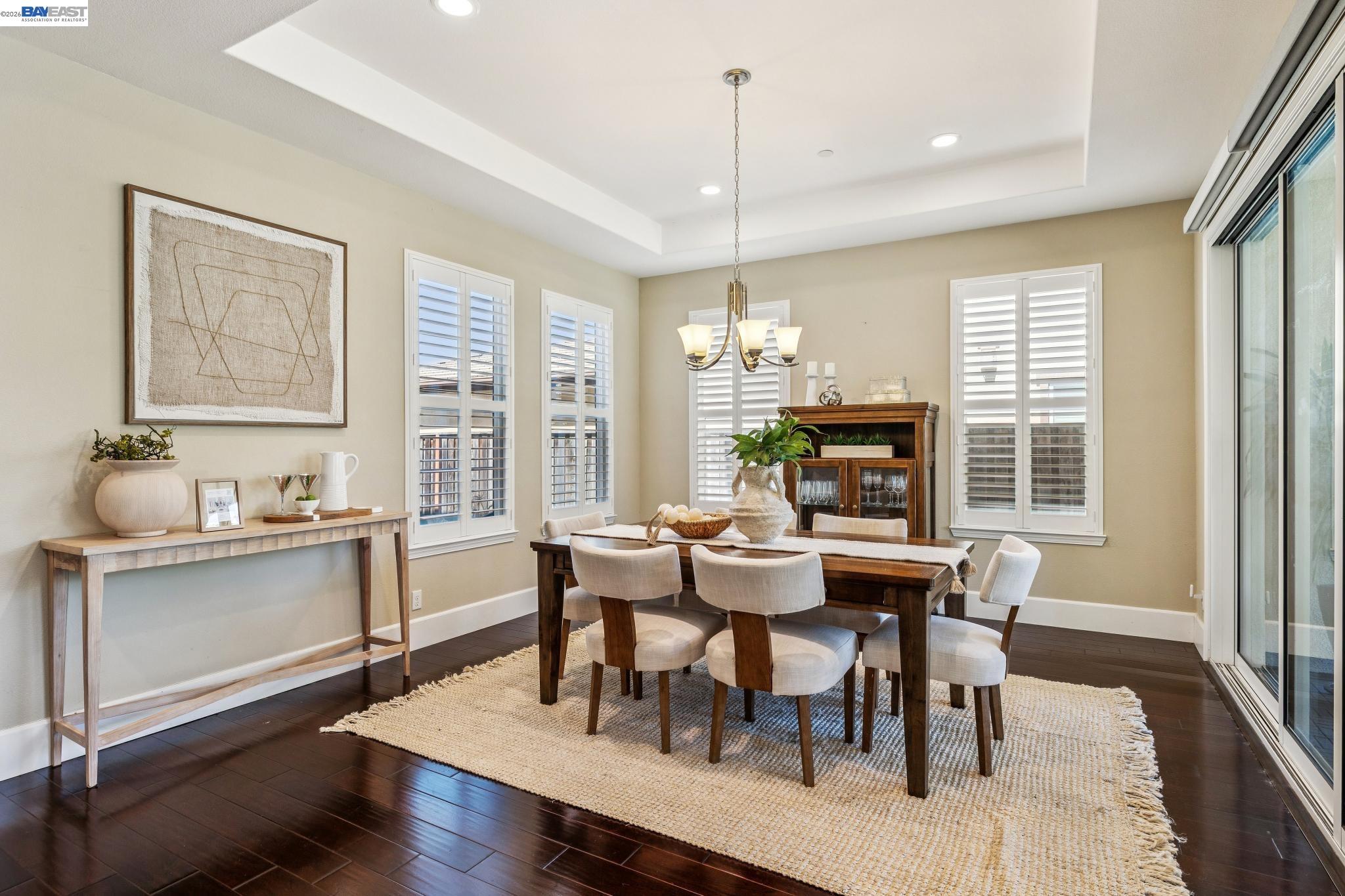 Detail Gallery Image 5 of 60 For 66 Adair Way, Hayward,  CA 94542 - 5 Beds | 5/1 Baths