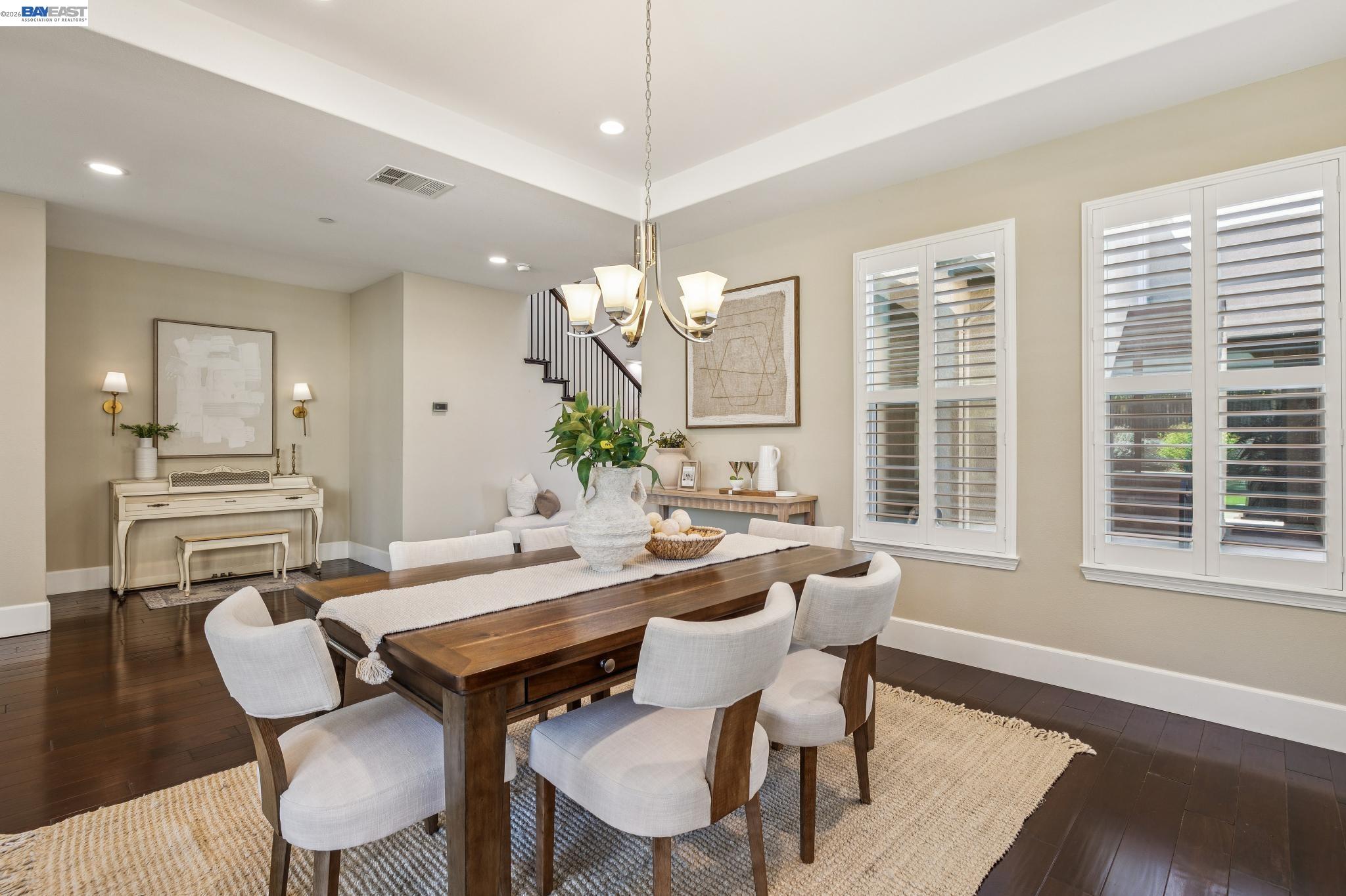 Detail Gallery Image 6 of 60 For 66 Adair Way, Hayward,  CA 94542 - 5 Beds | 5/1 Baths