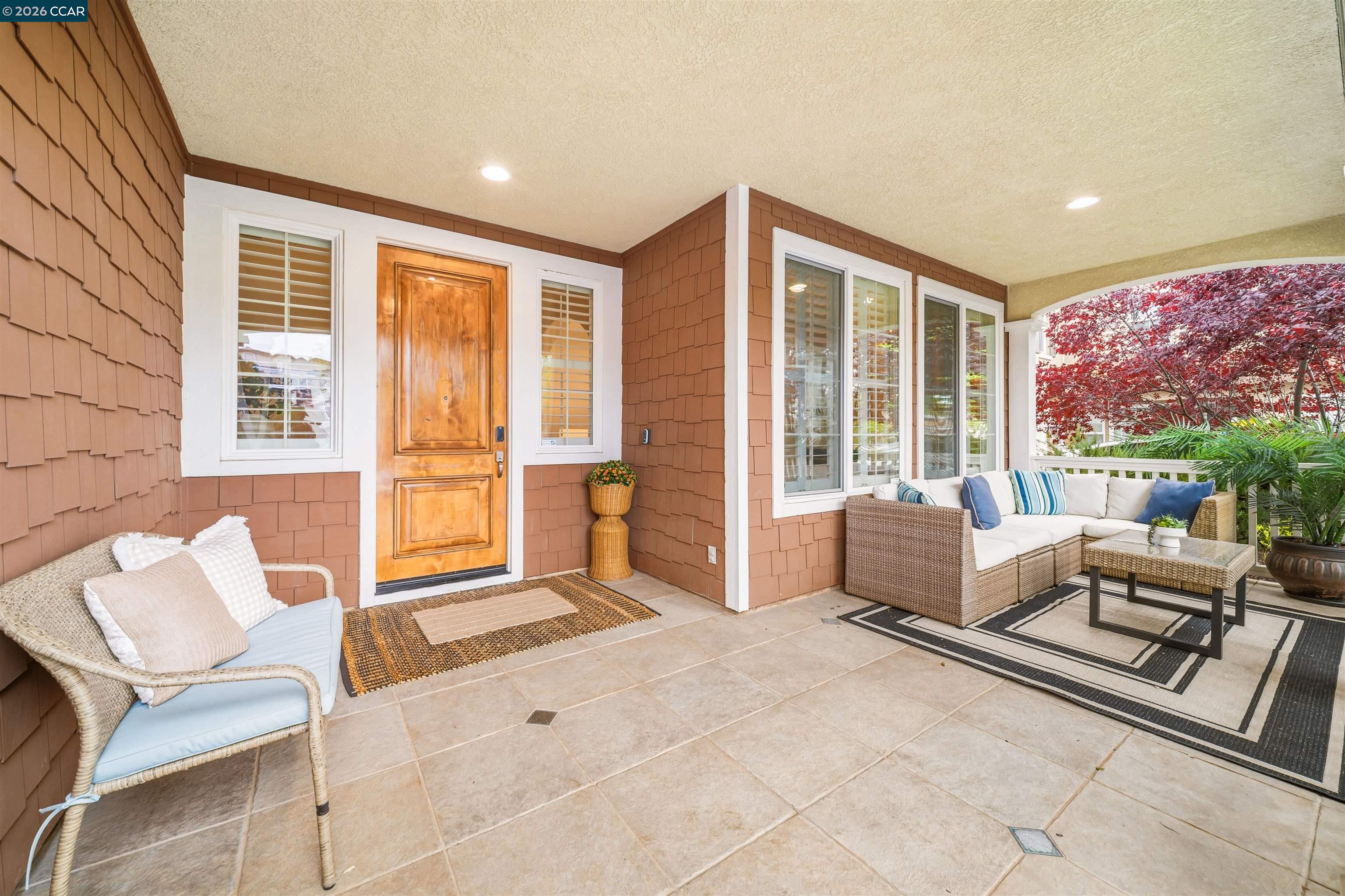 Detail Gallery Image 2 of 35 For 1926 Barossa Dr, San Ramon,  CA 94582 - 5 Beds | 3 Baths