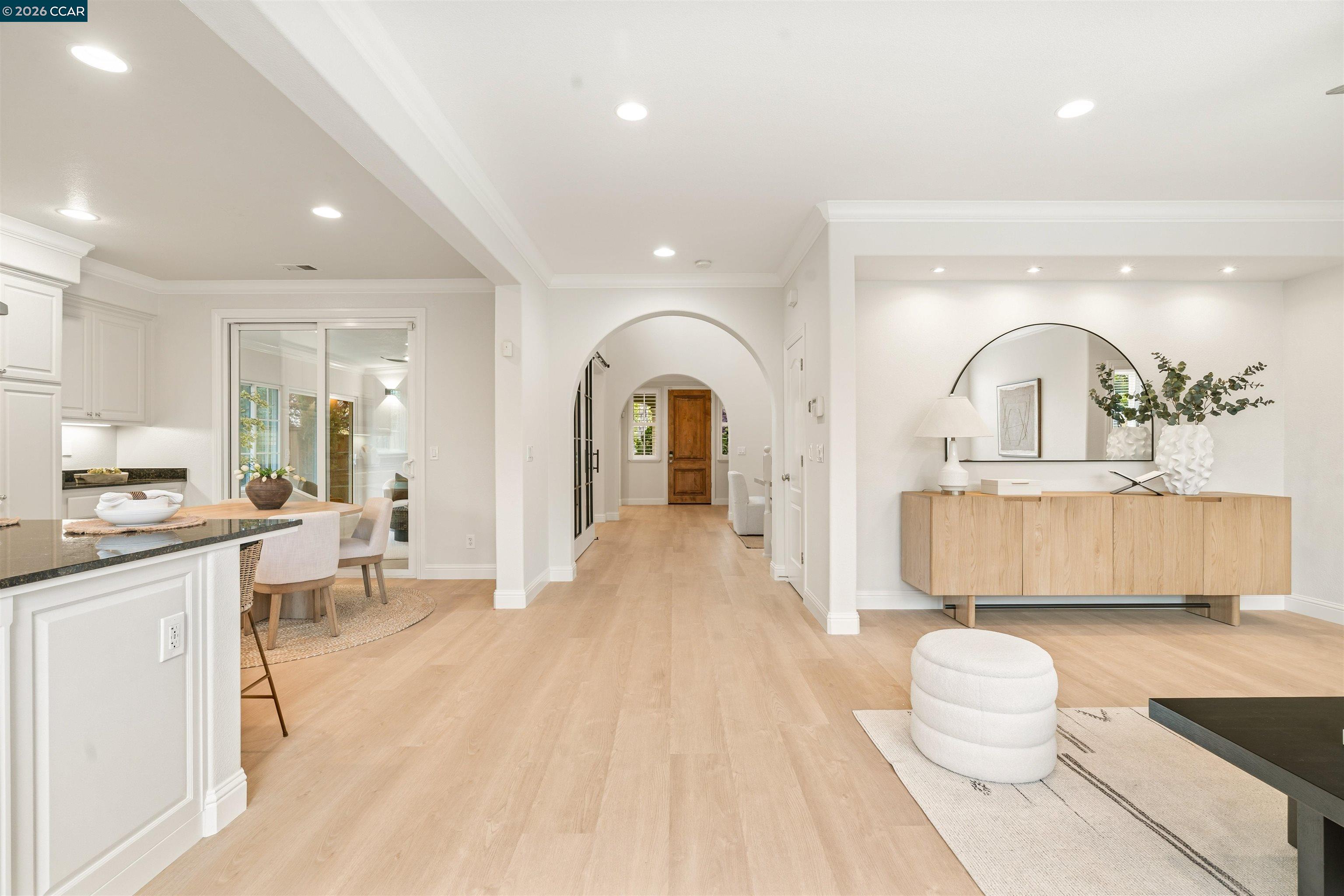 Detail Gallery Image 17 of 35 For 1926 Barossa Dr, San Ramon,  CA 94582 - 5 Beds | 3 Baths