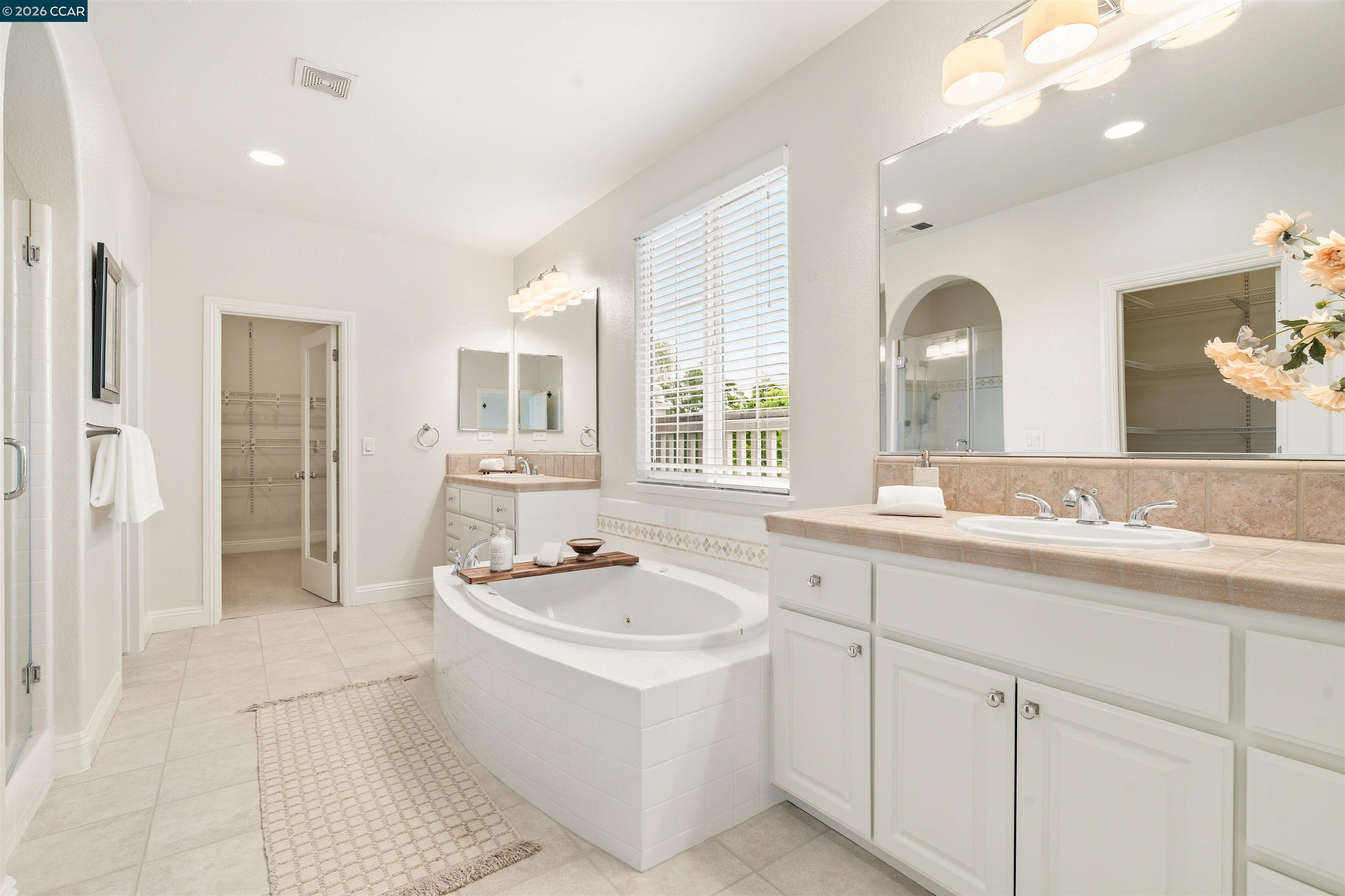 Detail Gallery Image 22 of 35 For 1926 Barossa Dr, San Ramon,  CA 94582 - 5 Beds | 3 Baths