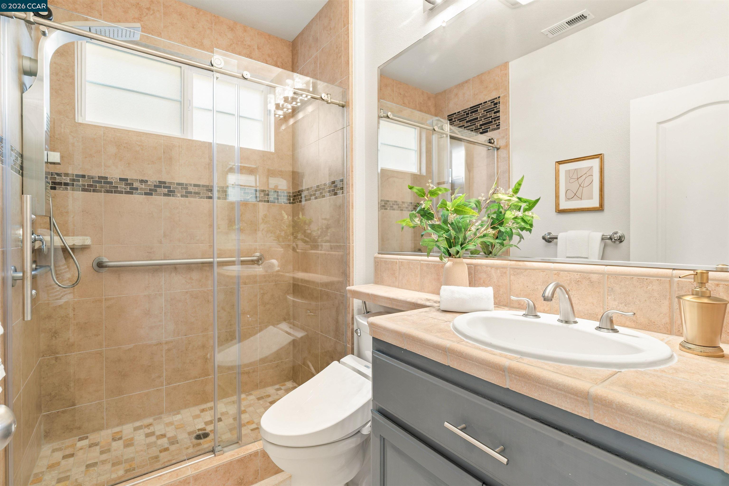 Detail Gallery Image 27 of 35 For 1926 Barossa Dr, San Ramon,  CA 94582 - 5 Beds | 3 Baths