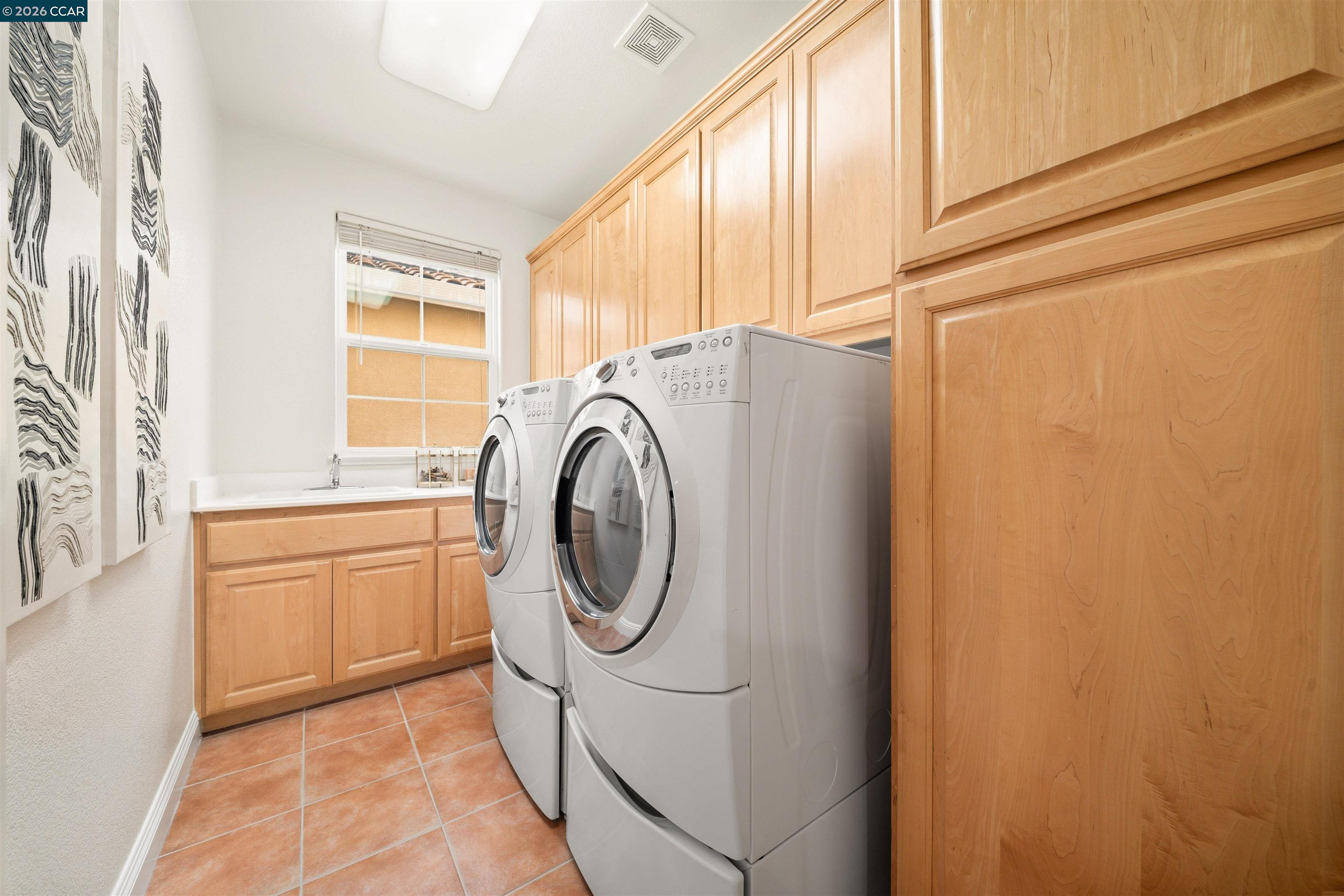 Detail Gallery Image 31 of 35 For 1926 Barossa Dr, San Ramon,  CA 94582 - 5 Beds | 3 Baths