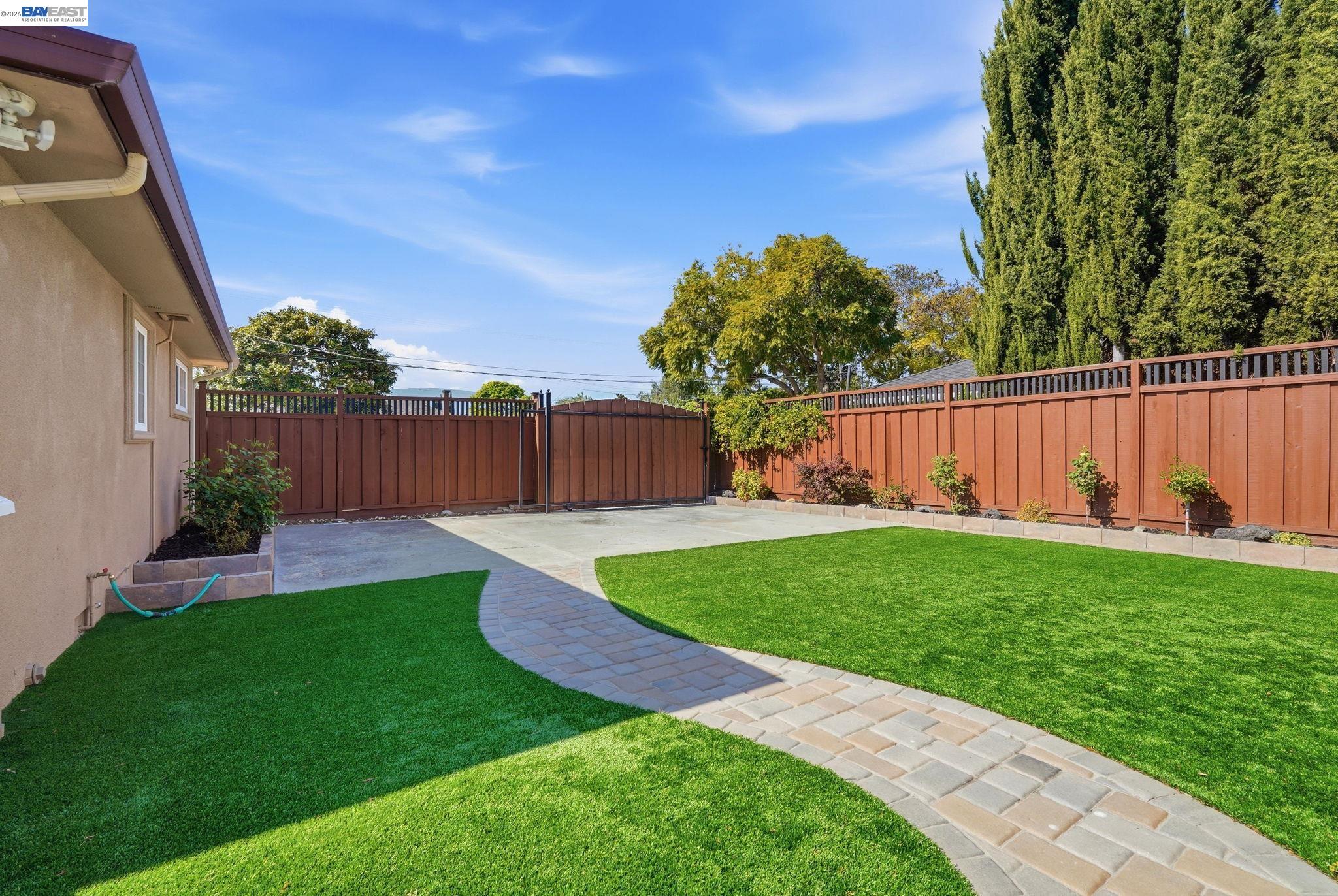 Detail Gallery Image 13 of 33 For 38048 Palmer Dr, Fremont,  CA 94536 - 4 Beds | 2/1 Baths