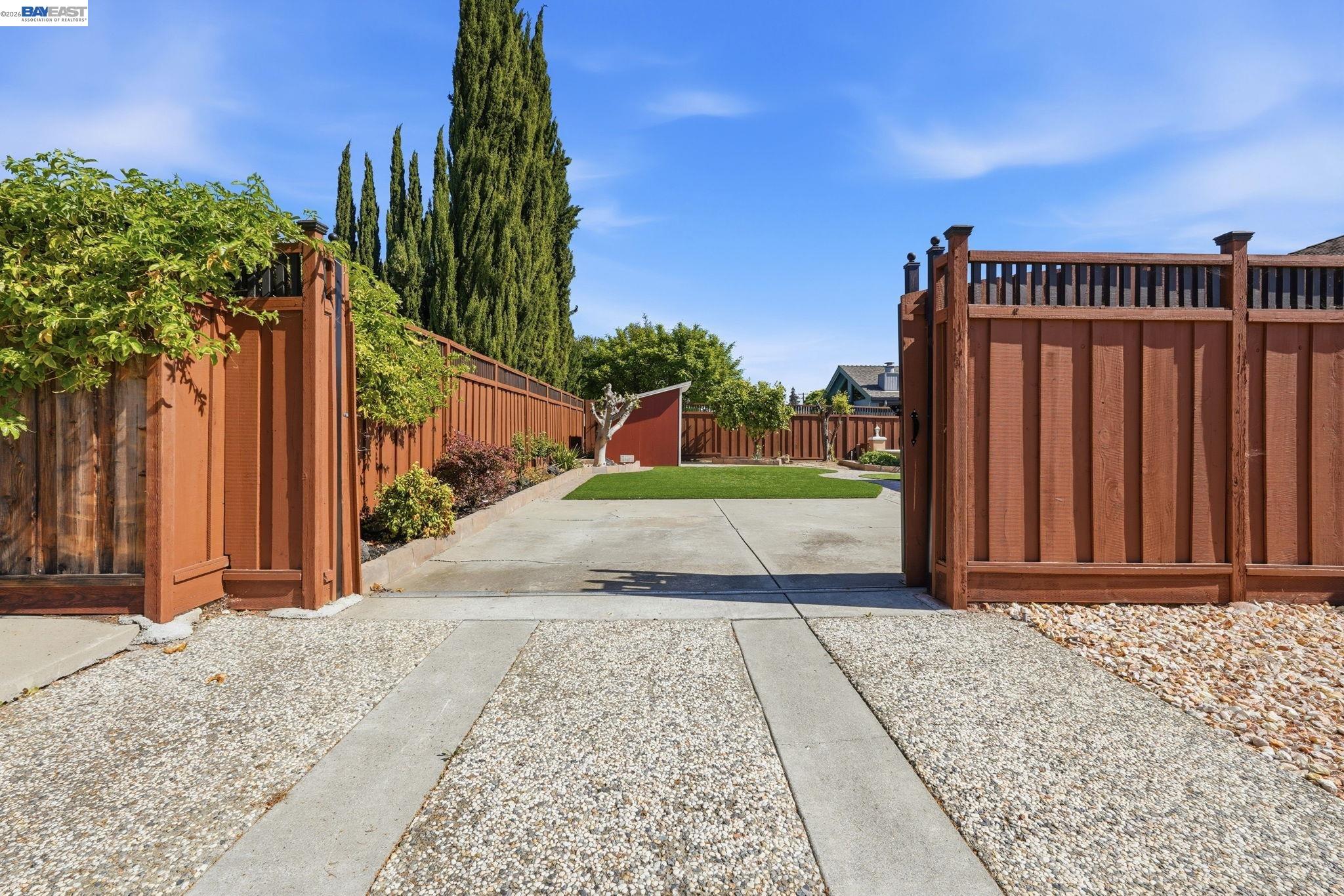 Detail Gallery Image 15 of 33 For 38048 Palmer Dr, Fremont,  CA 94536 - 4 Beds | 2/1 Baths