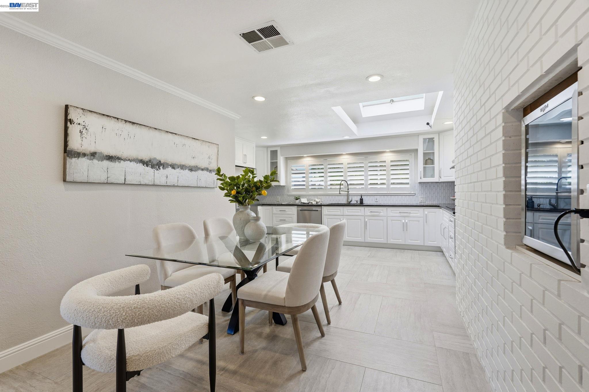 Detail Gallery Image 28 of 33 For 38048 Palmer Dr, Fremont,  CA 94536 - 4 Beds | 2/1 Baths