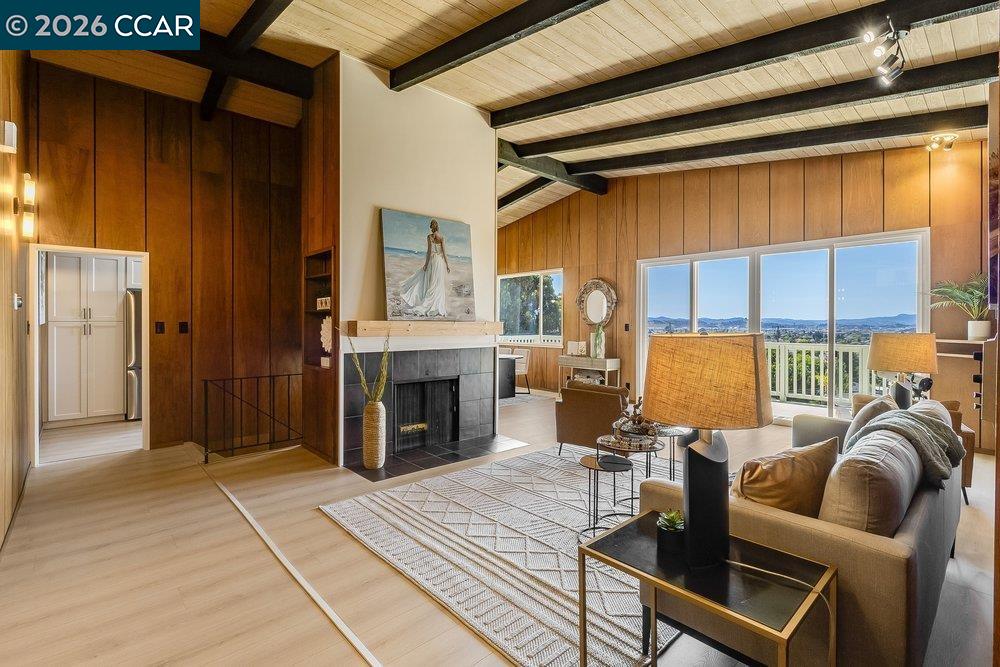 Detail Gallery Image 14 of 86 For 687 Sonoma Street, Richmond,  CA 94805 - 3 Beds | 2/1 Baths