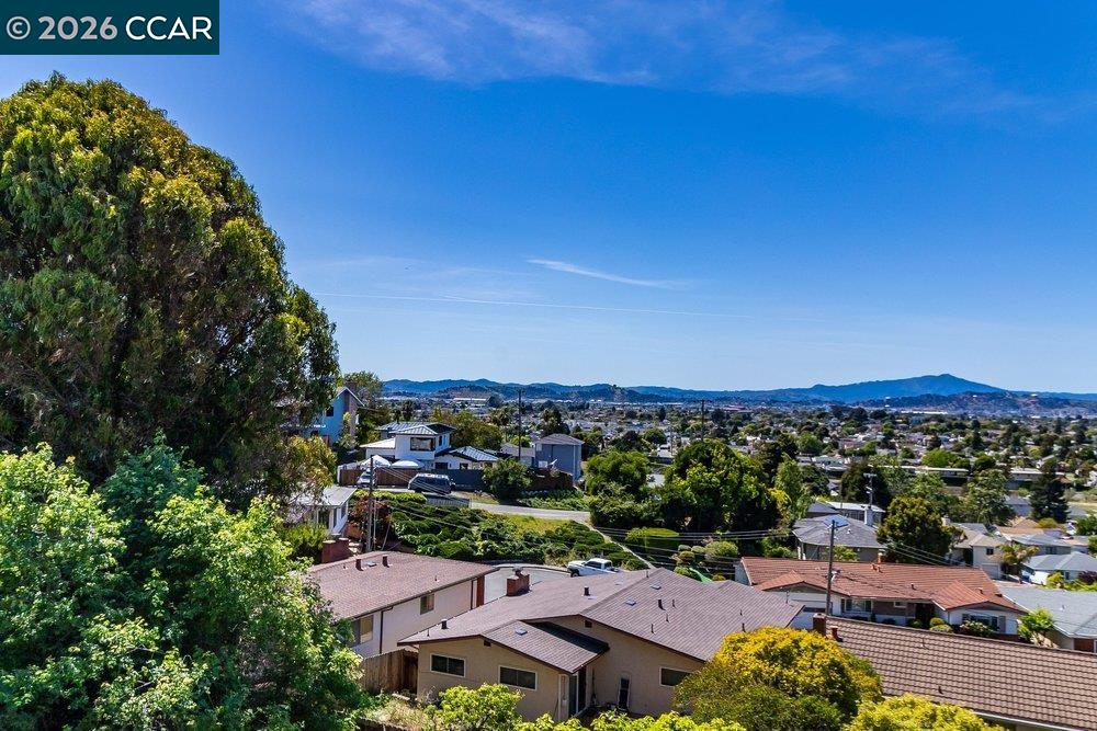 Detail Gallery Image 28 of 86 For 687 Sonoma Street, Richmond,  CA 94805 - 3 Beds | 2/1 Baths