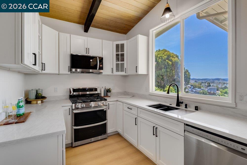 Detail Gallery Image 35 of 86 For 687 Sonoma Street, Richmond,  CA 94805 - 3 Beds | 2/1 Baths