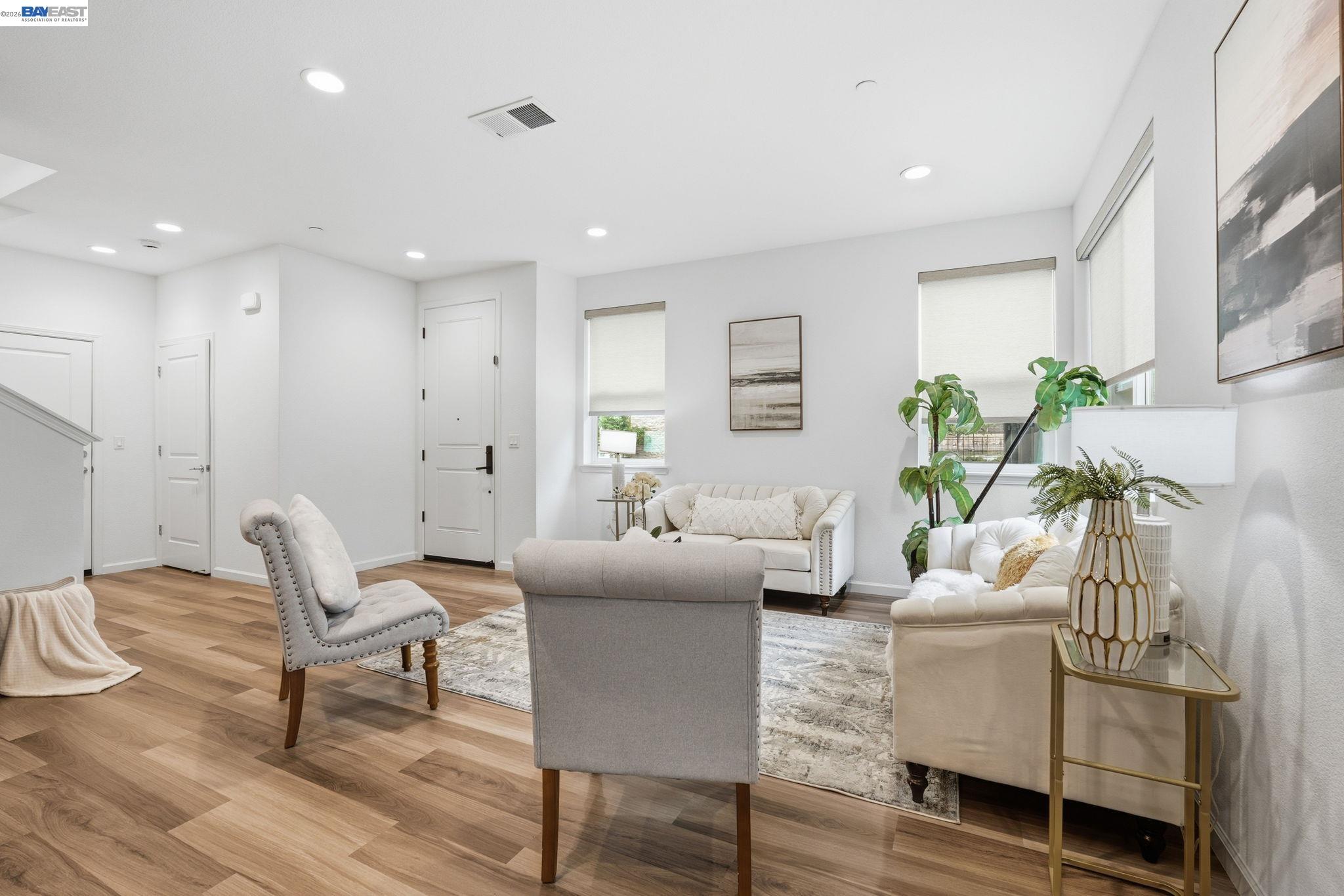 Photo #8: 41131911 Listing: Photo #8