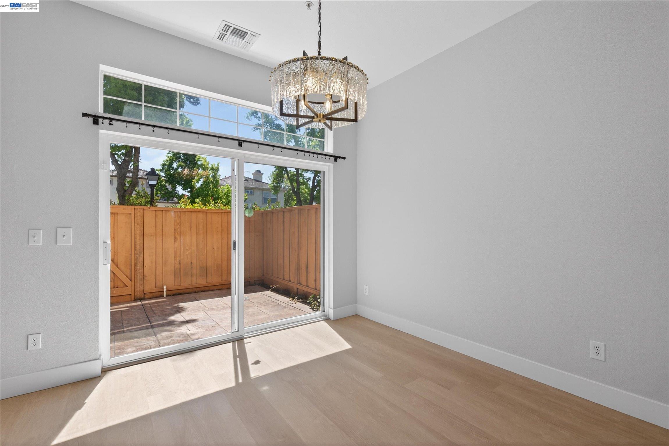 Photo #33: 41131918 Listing: Photo #33