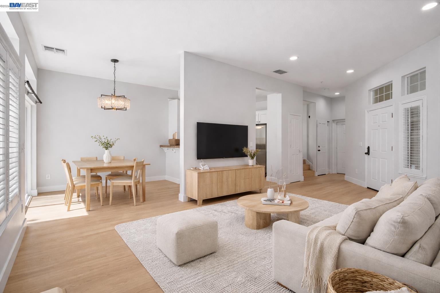 Photo #5: 41131918 Listing: Photo #5