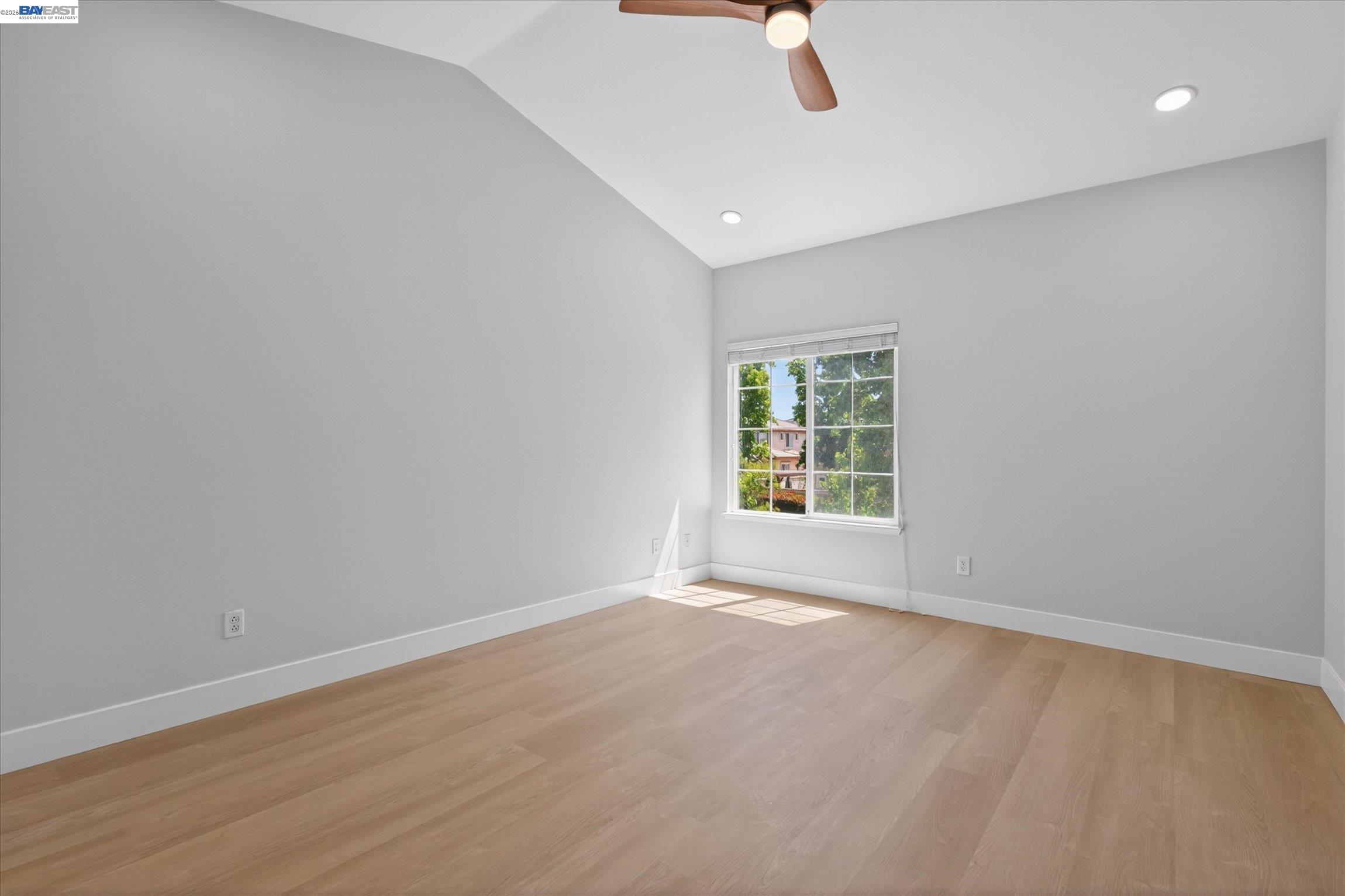 Photo #41: 41131918 Listing: Photo #41