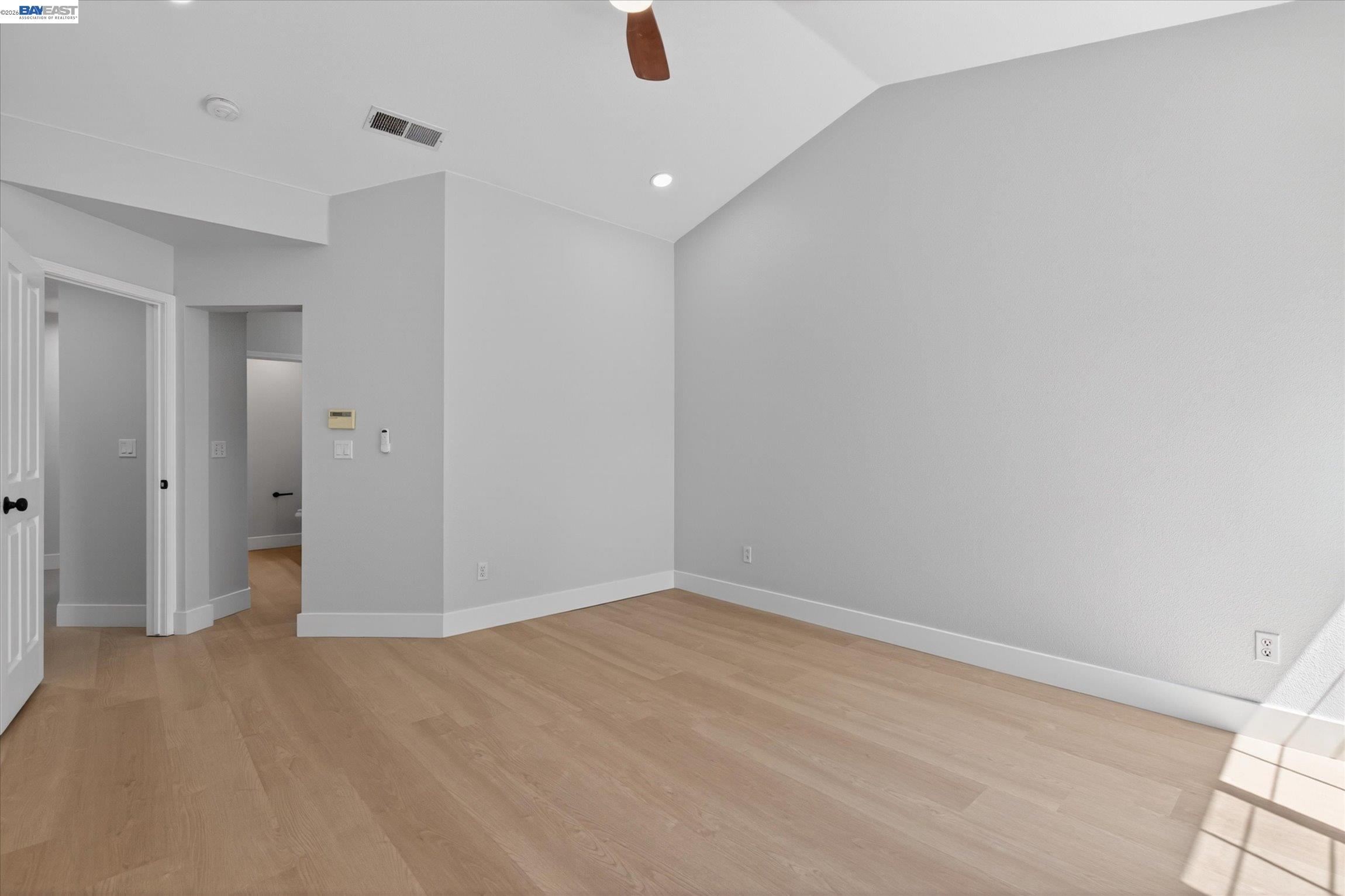 Photo #42: 41131918 Listing: Photo #42