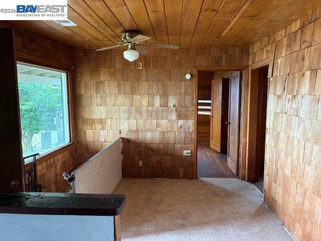 Detail Gallery Image 8 of 14 For 5614 Sandmound Blvd, Oakley,  CA 94561 - 3 Beds | 2 Baths