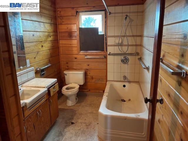 Detail Gallery Image 10 of 14 For 5614 Sandmound Blvd, Oakley,  CA 94561 - 3 Beds | 2 Baths