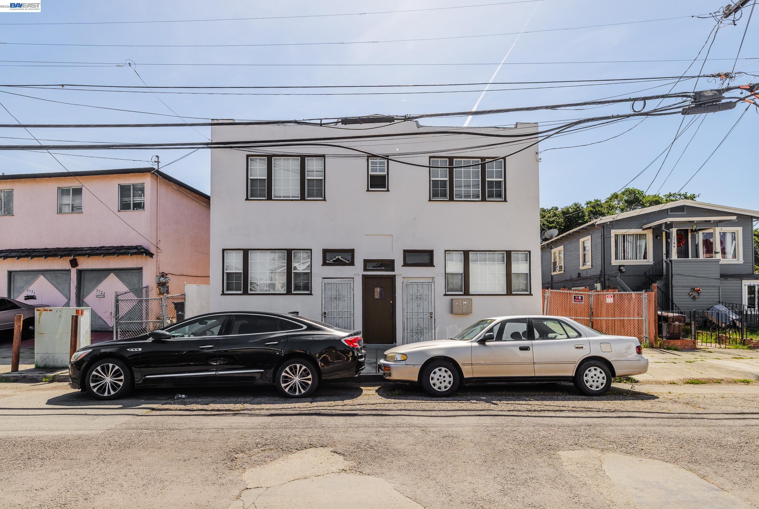 Front Image Thumbnail for BE41131923