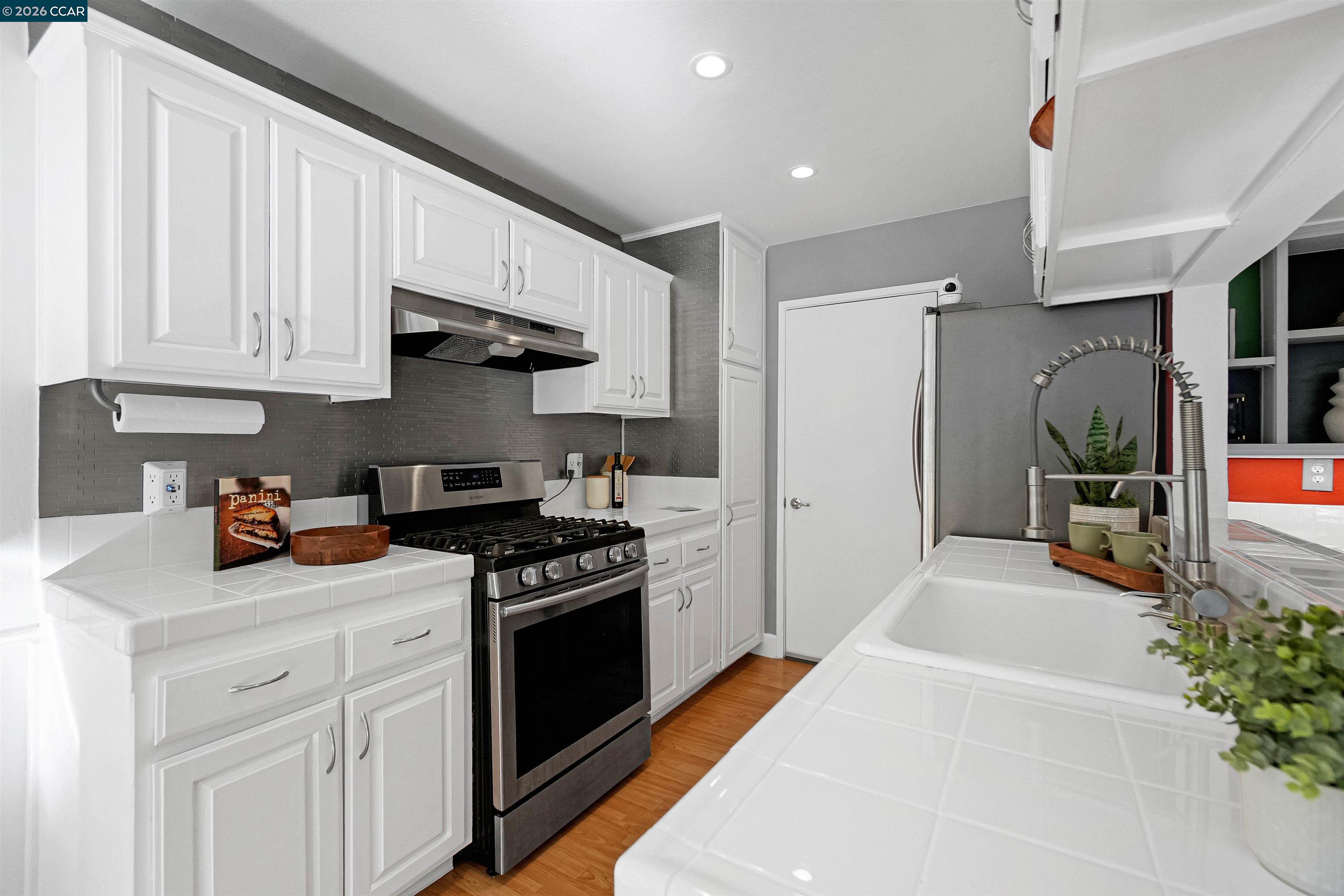 Photo #37: 41131924 Listing: Photo #37