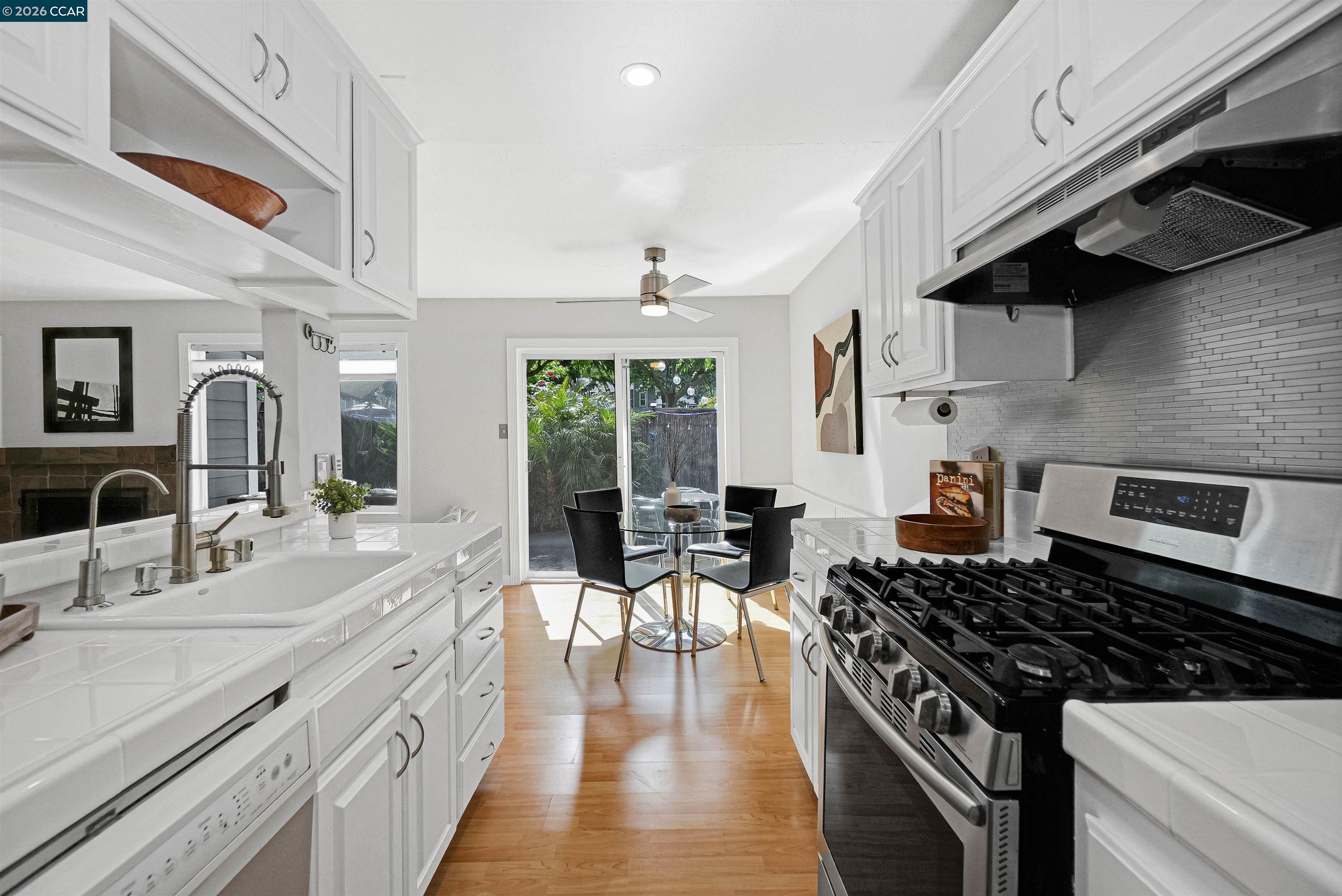 Photo #40: 41131924 Listing: Photo #40