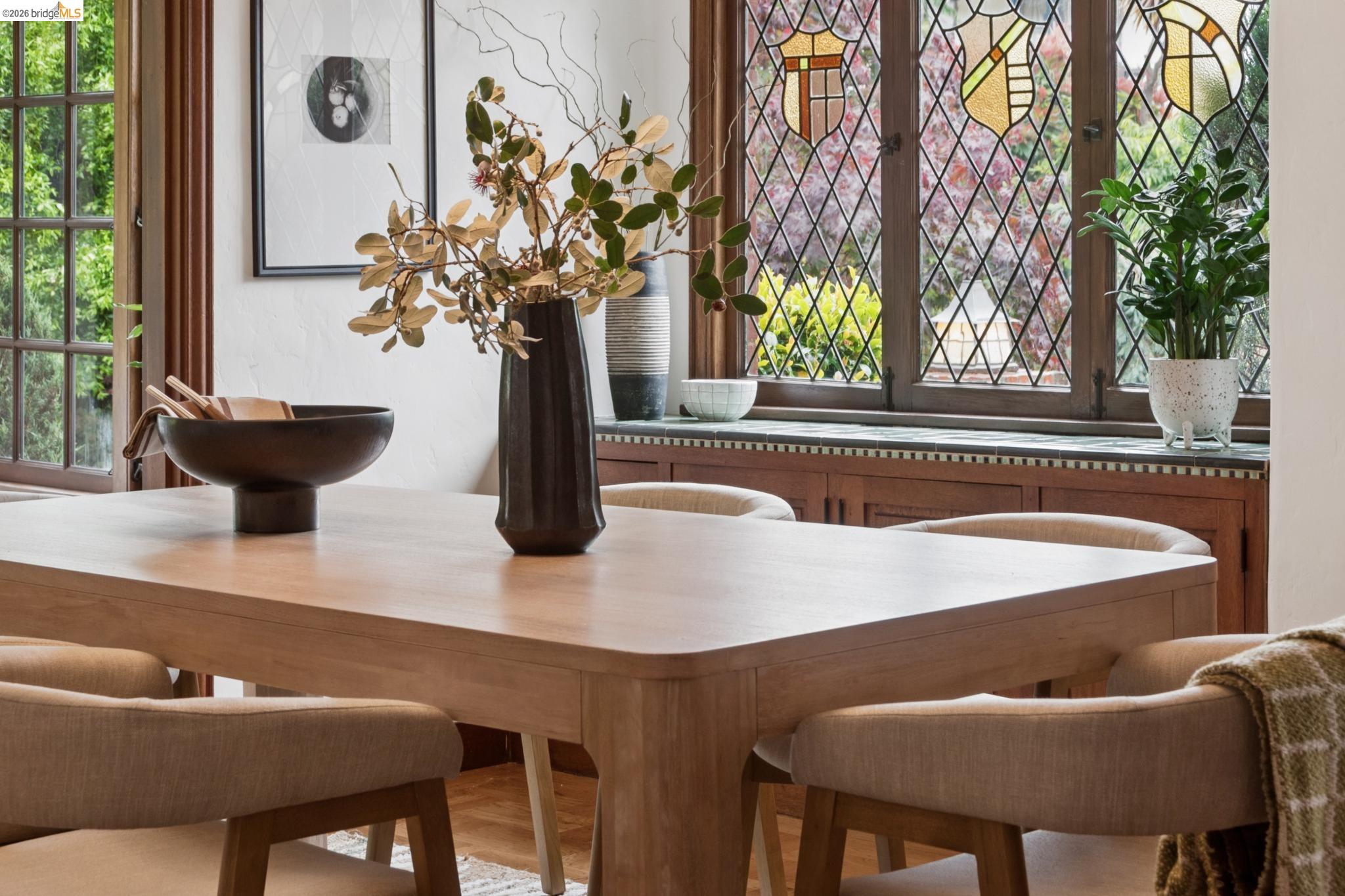 Detail Gallery Image 25 of 77 For 131 Montrose Rd, Berkeley,  CA 94707 - 4 Beds | 2 Baths